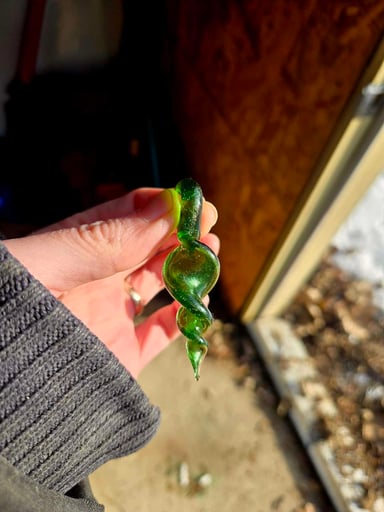 Preview pic of Twist Pendant