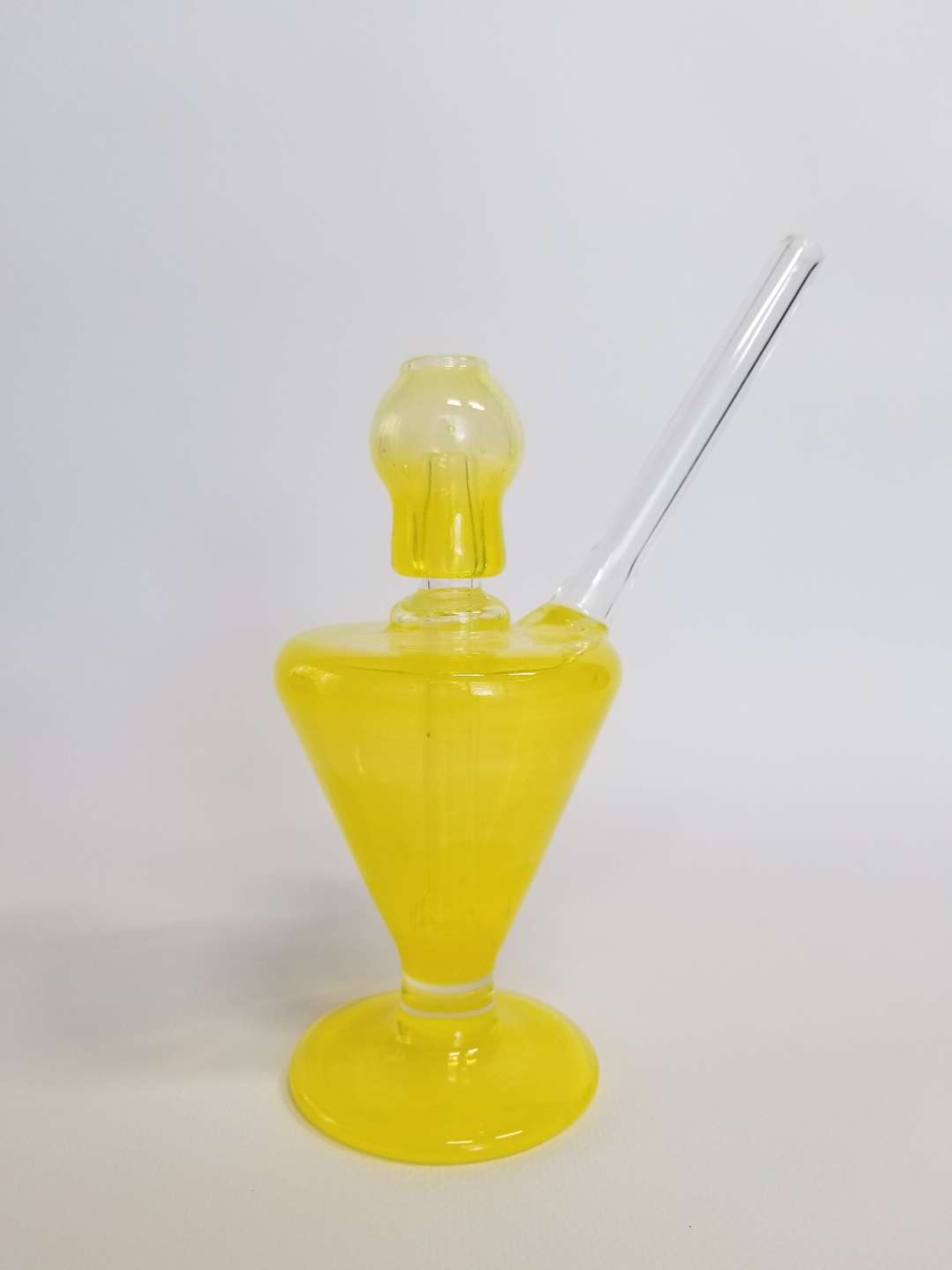 Preview pic of Bowman Glass Lemondrop Martini