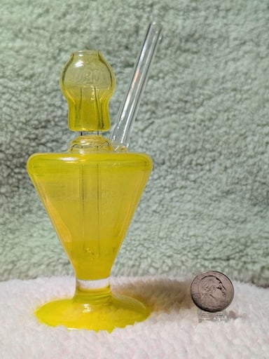 Preview pic of Bowman Glass Lemondrop Martini