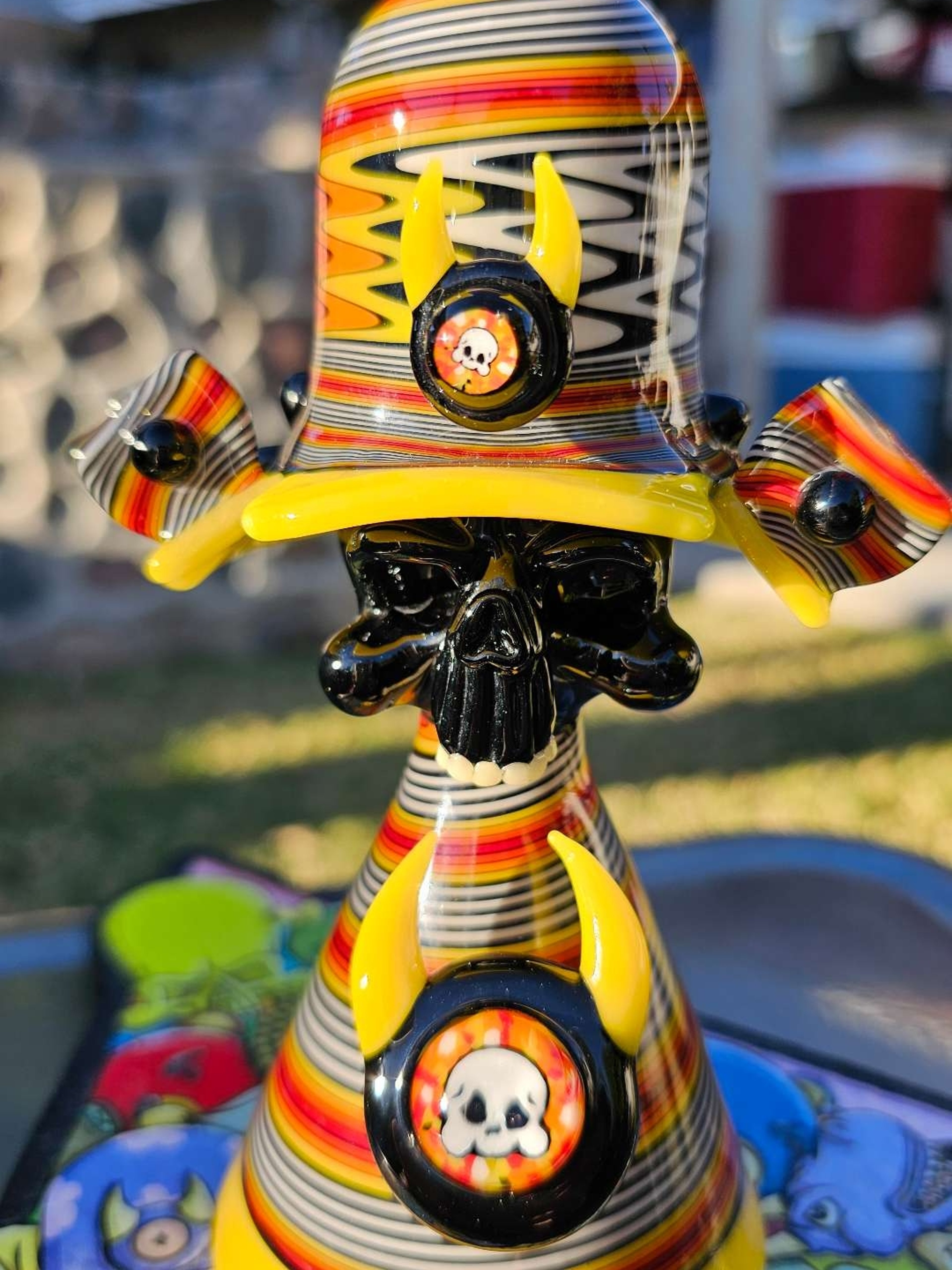 Preview pic of Hendy glass Jameria