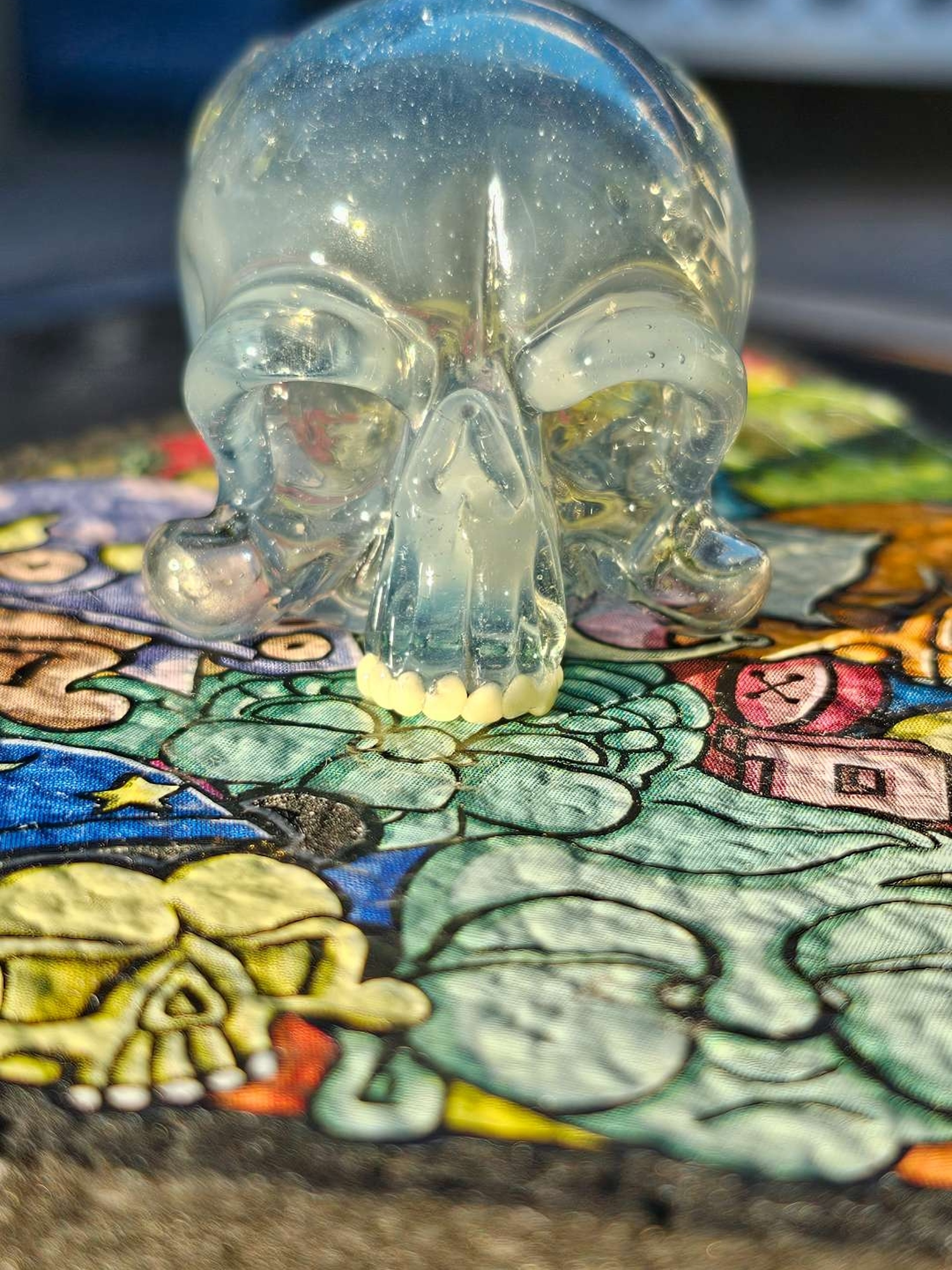 Preview pic of Hendy glass pendy