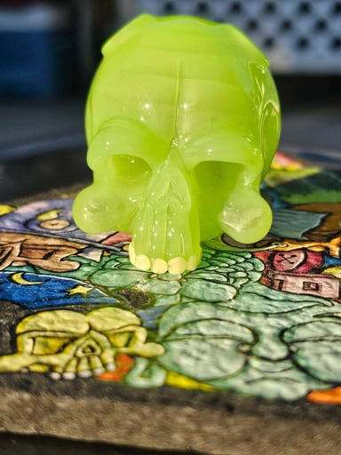 Preview pic of Hendy glass pendy