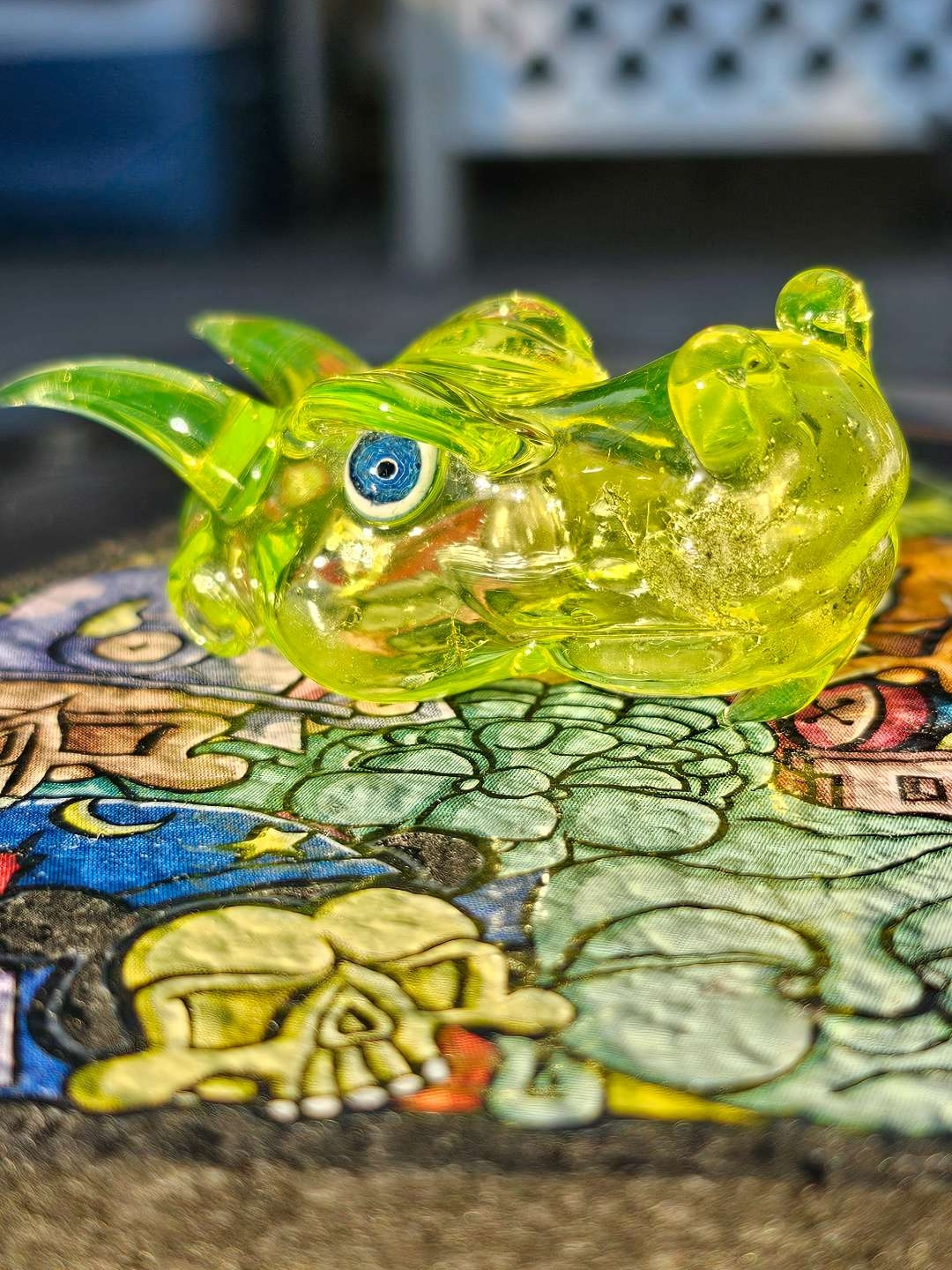 Preview pic of Hendy glass pendy