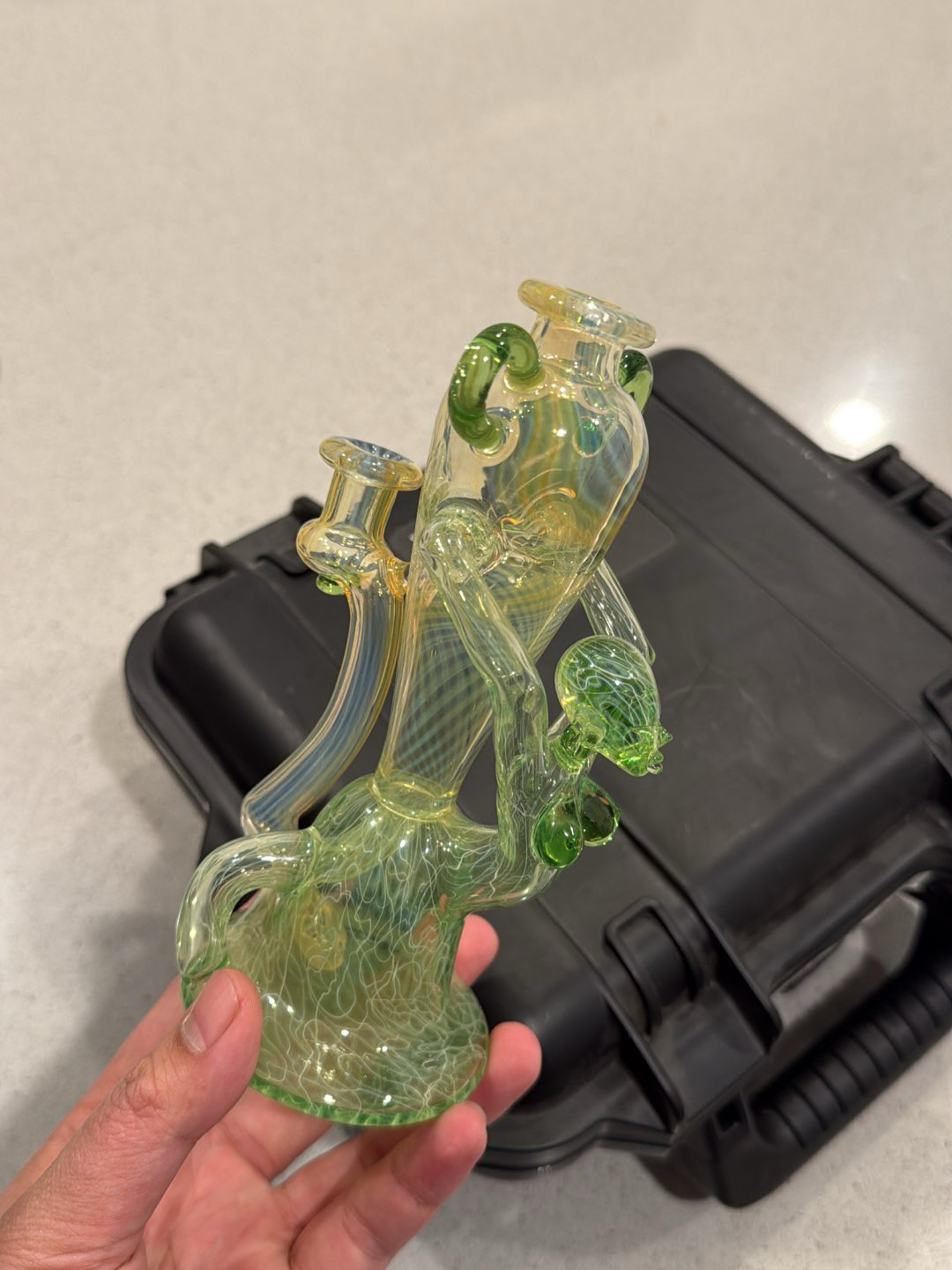 Kinda X Congruent image 0