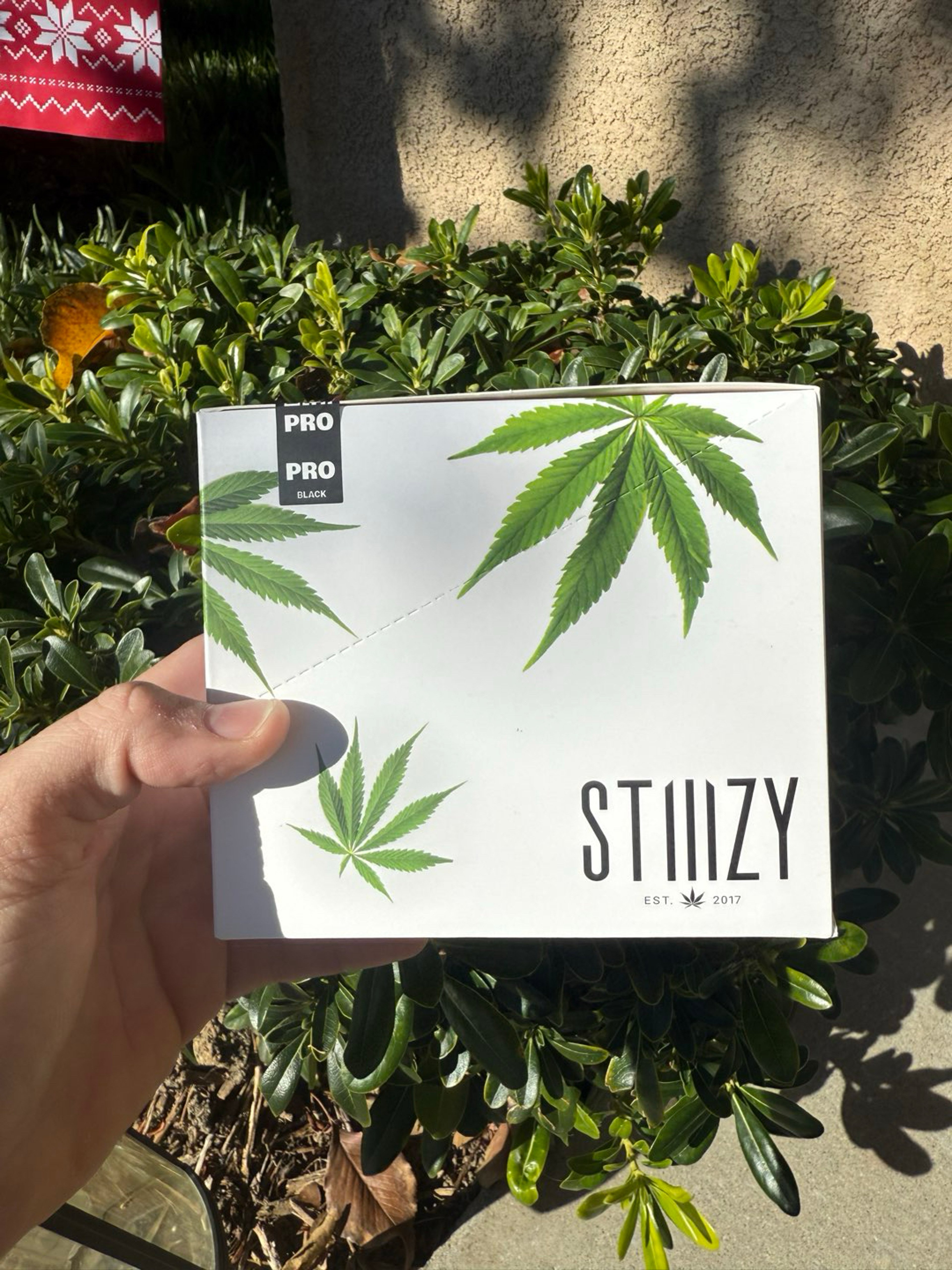 Stiiizy Black Pro Batteries Box Of 5 image 0