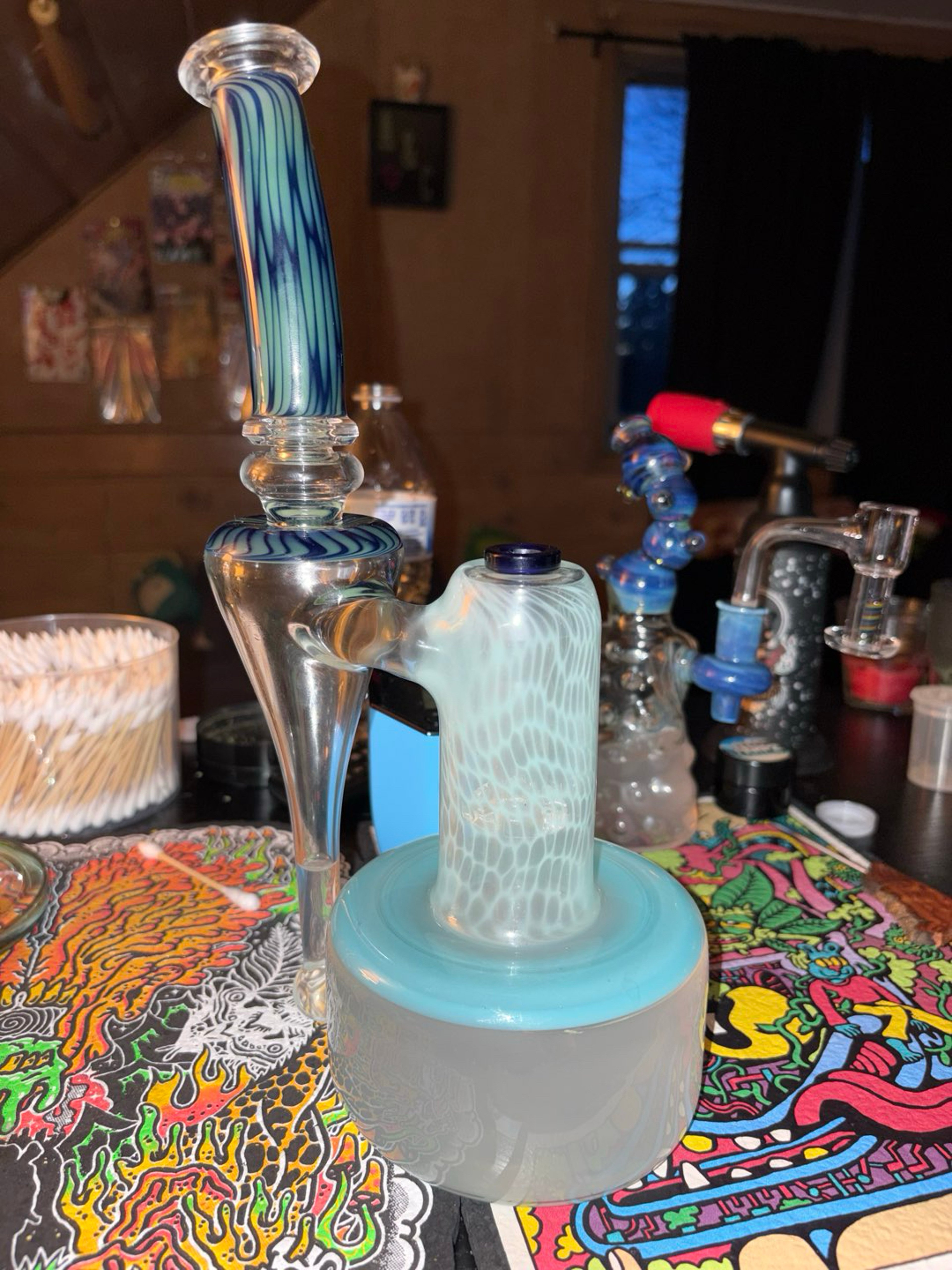 Preview pic of Slightly Twisted Glass Ringin’ Bell Recycler