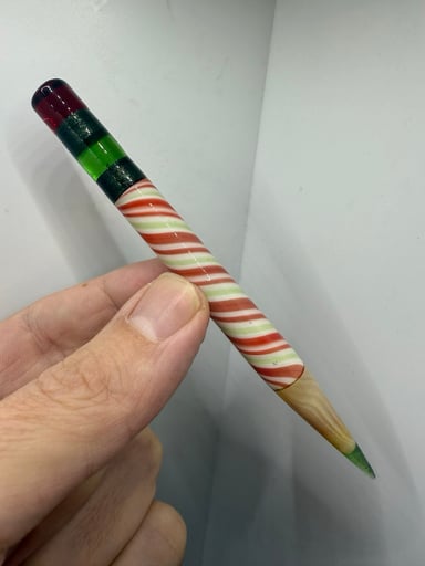 Preview pic of Discount! Santa's pencil