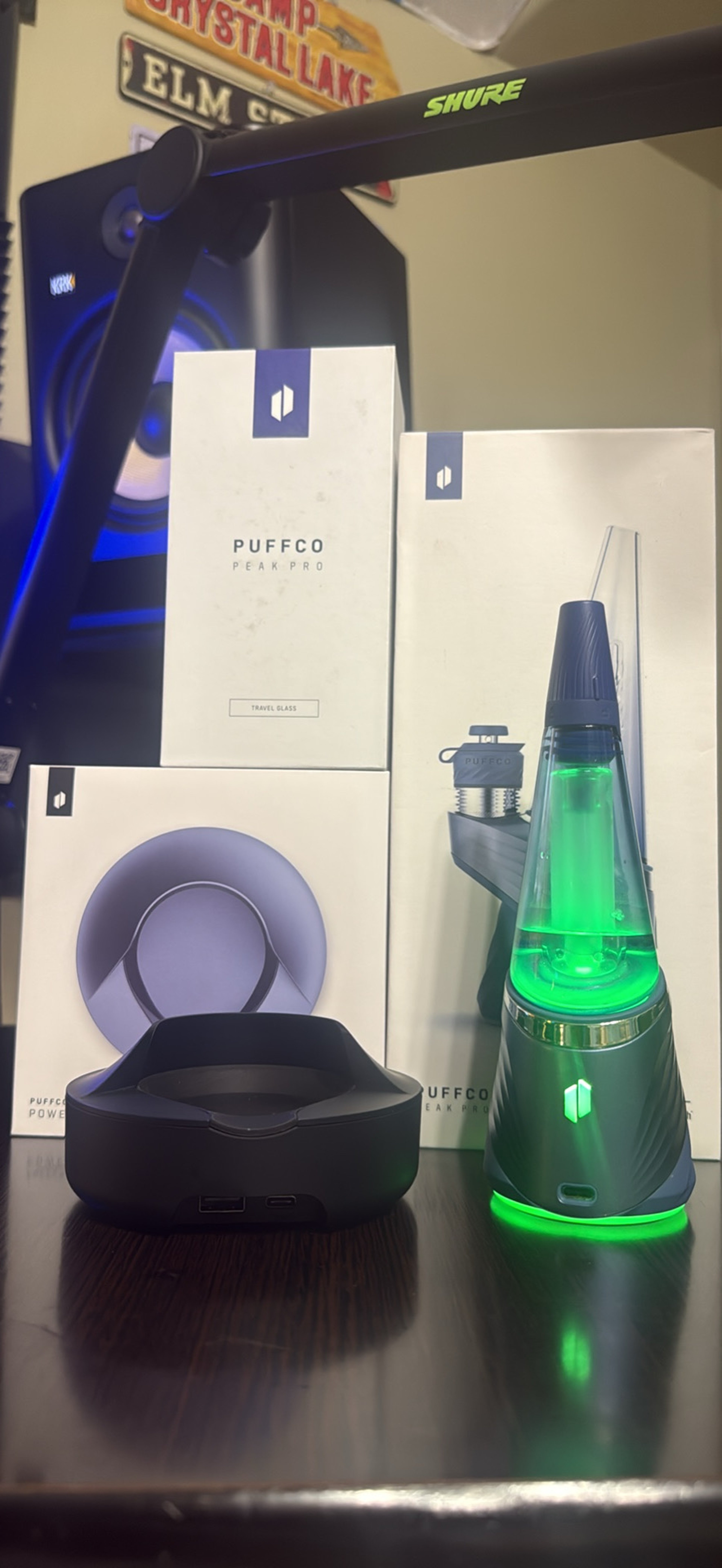 Frost Puffco peak pro bundle image 0