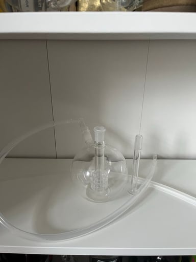Preview pic of Orb water pipe with stem and hose attachments
