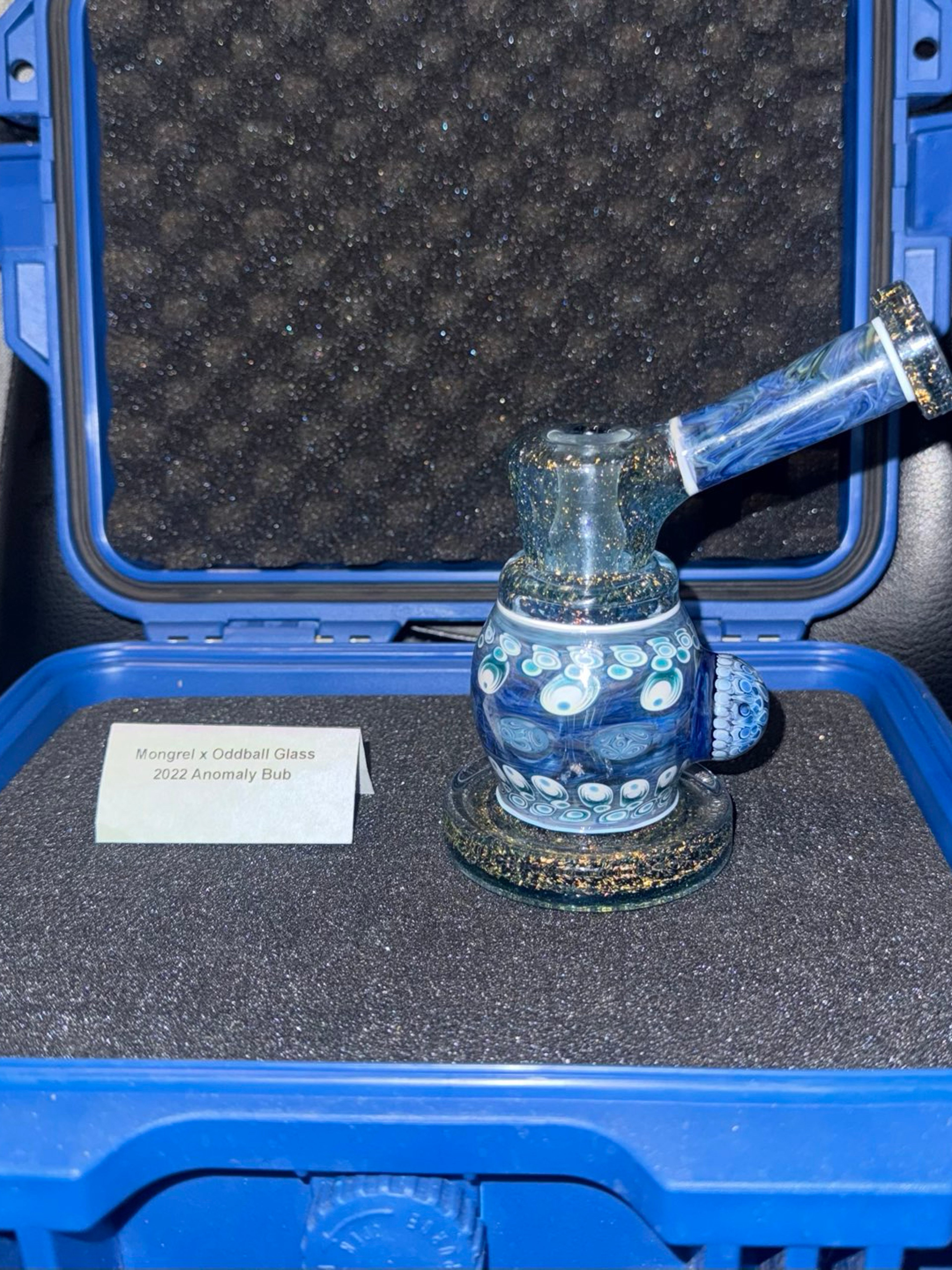 Mongrel x Oddball Glass image 0