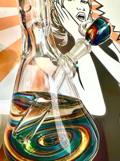 Preview pic of Bong 🍭▶️💧(10mm bowl piece)