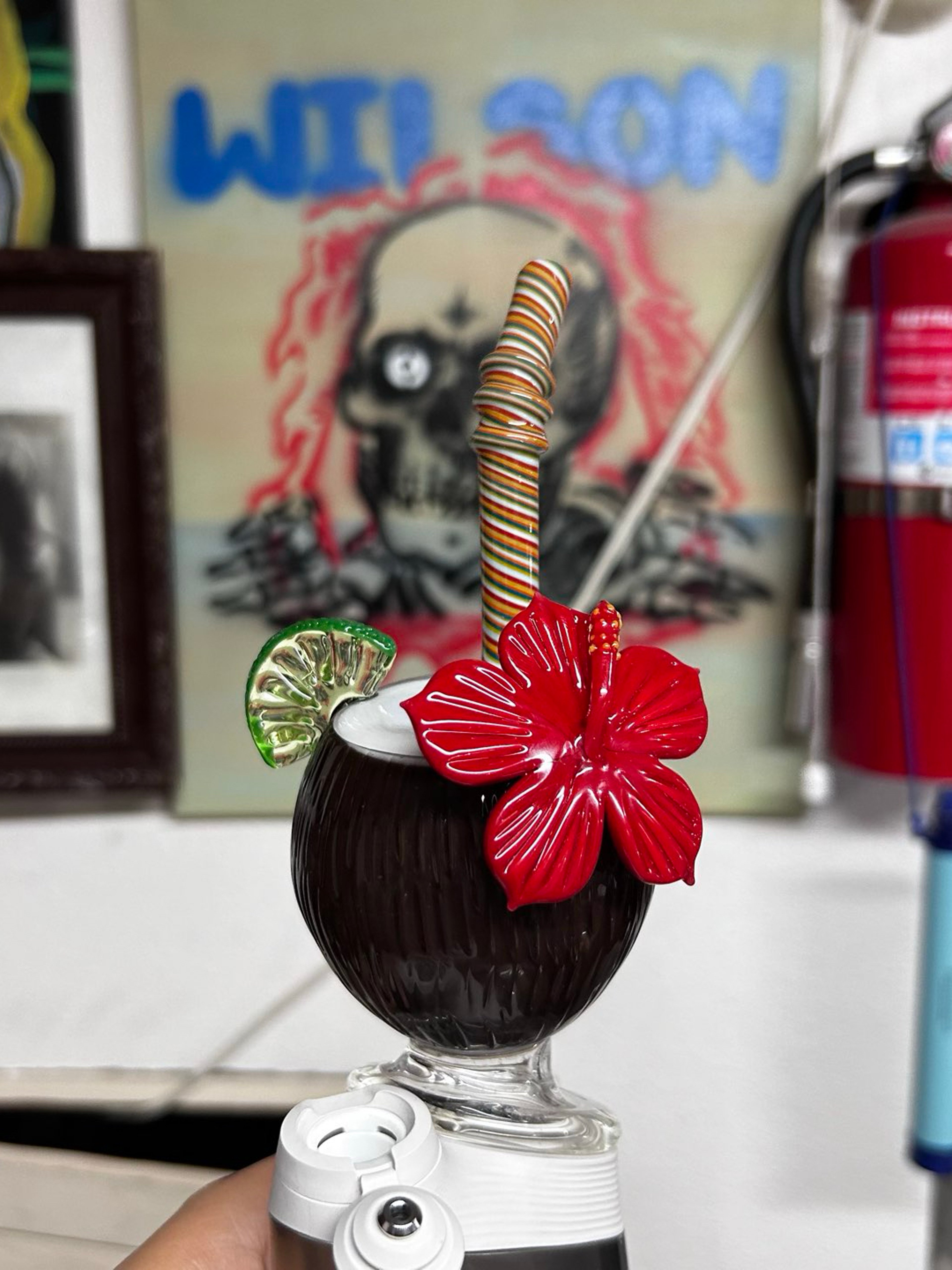 Preview pic of Coconut drink peak top