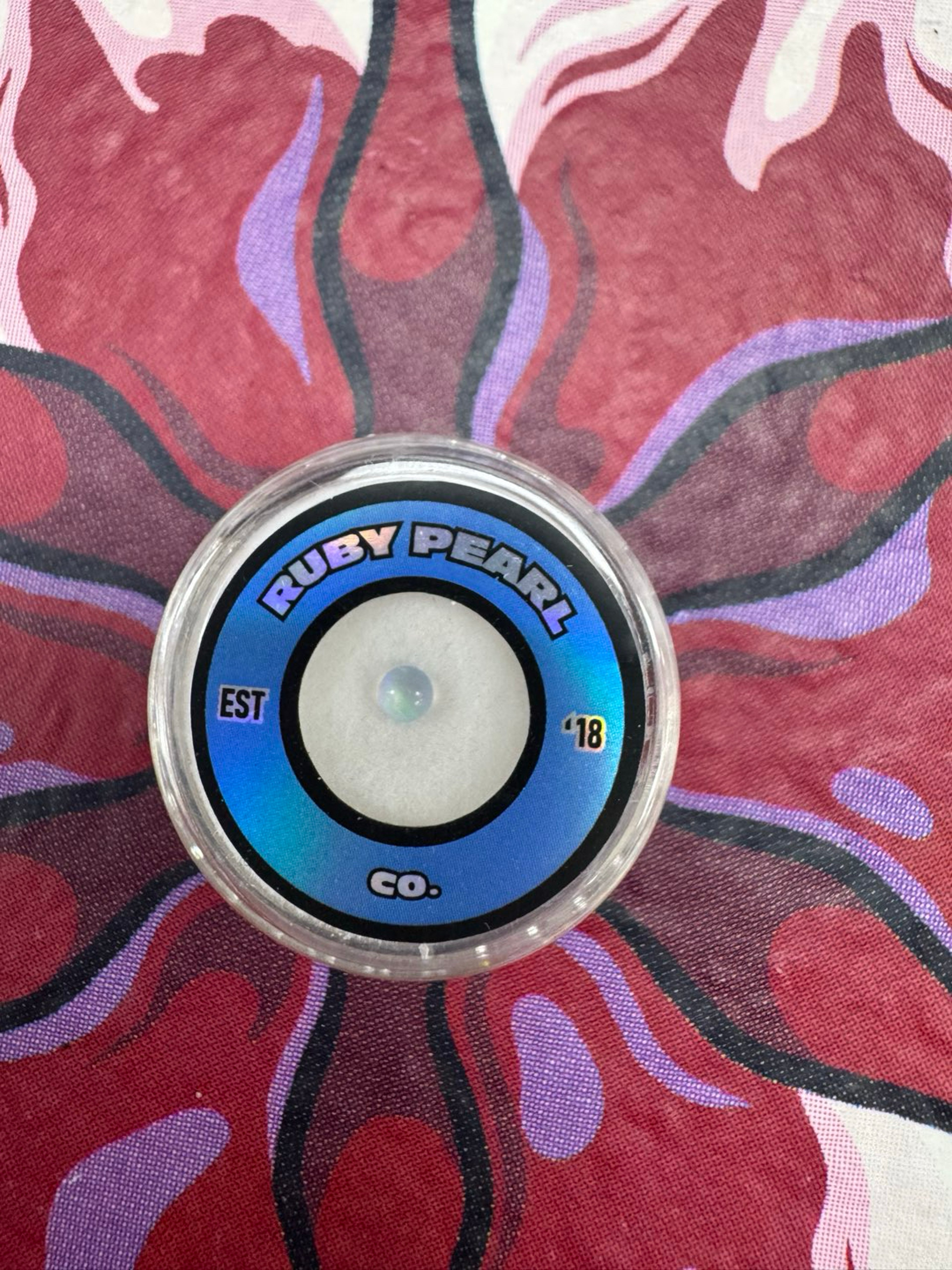 Ruby pearl 3mm blue opal image 0