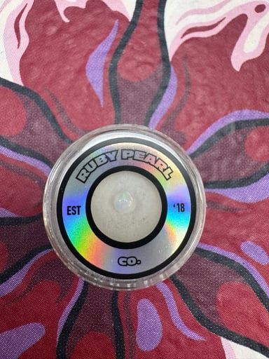 Preview pic of Ruby pearl 4mm white opal