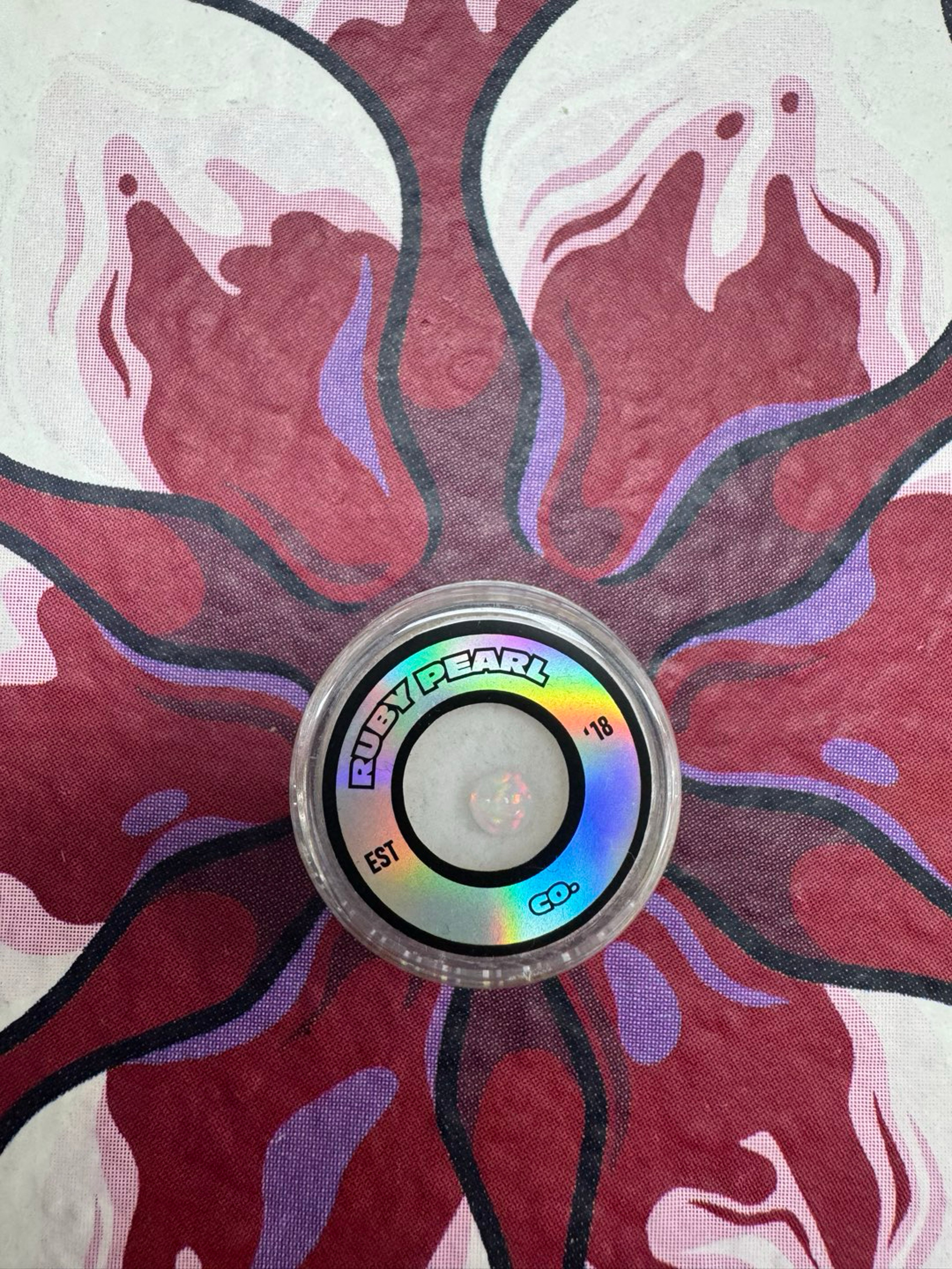 Ruby pearl 5mm white opal image 0