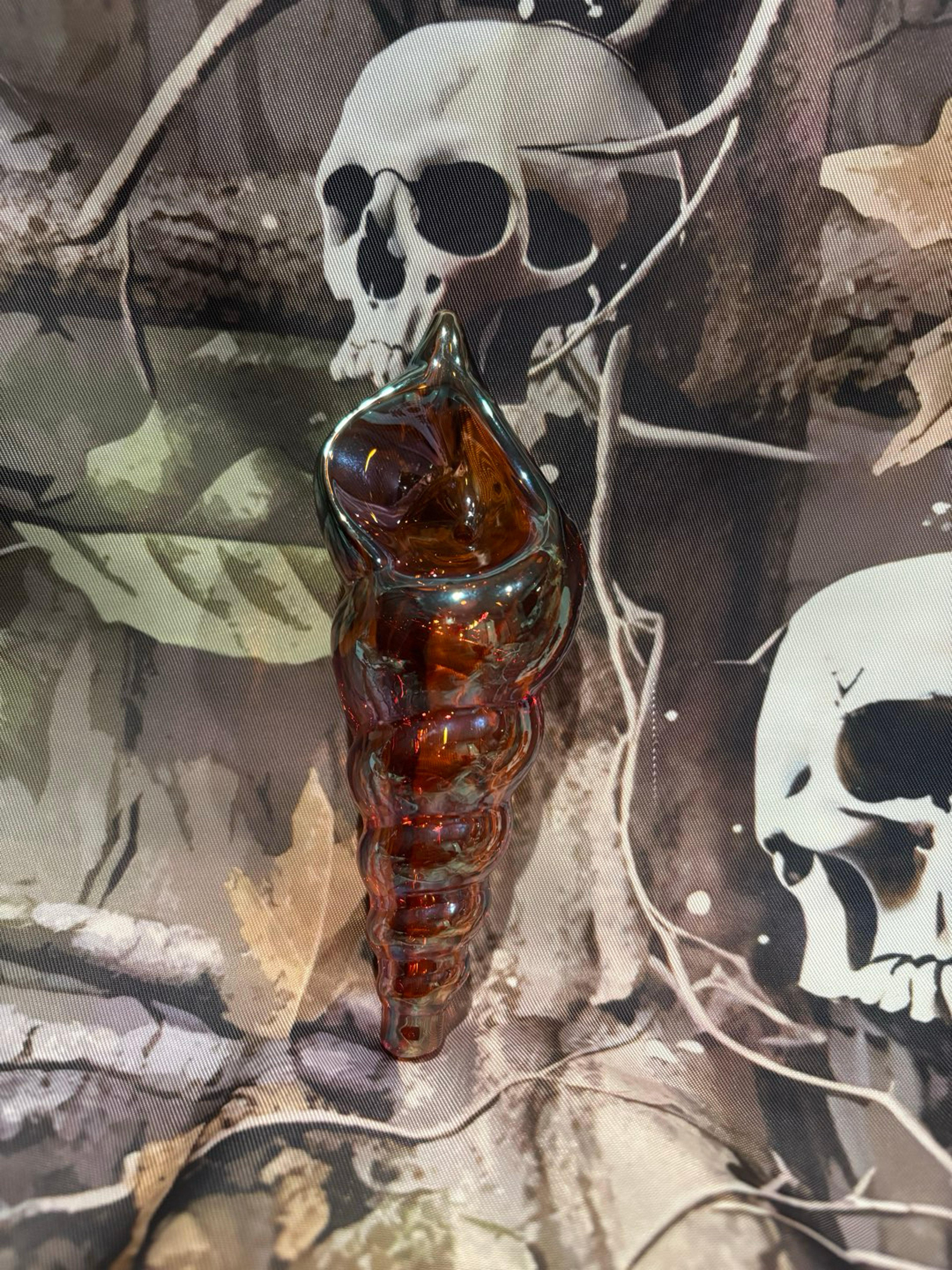 Glass Sea Shell Pipe image 0