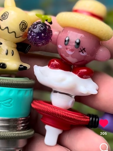 Preview pic of Straw hat kirby on Nimbus