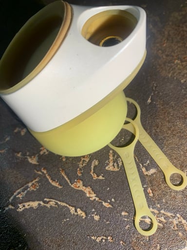 Preview pic of Puffco OG peak  neon bad battery