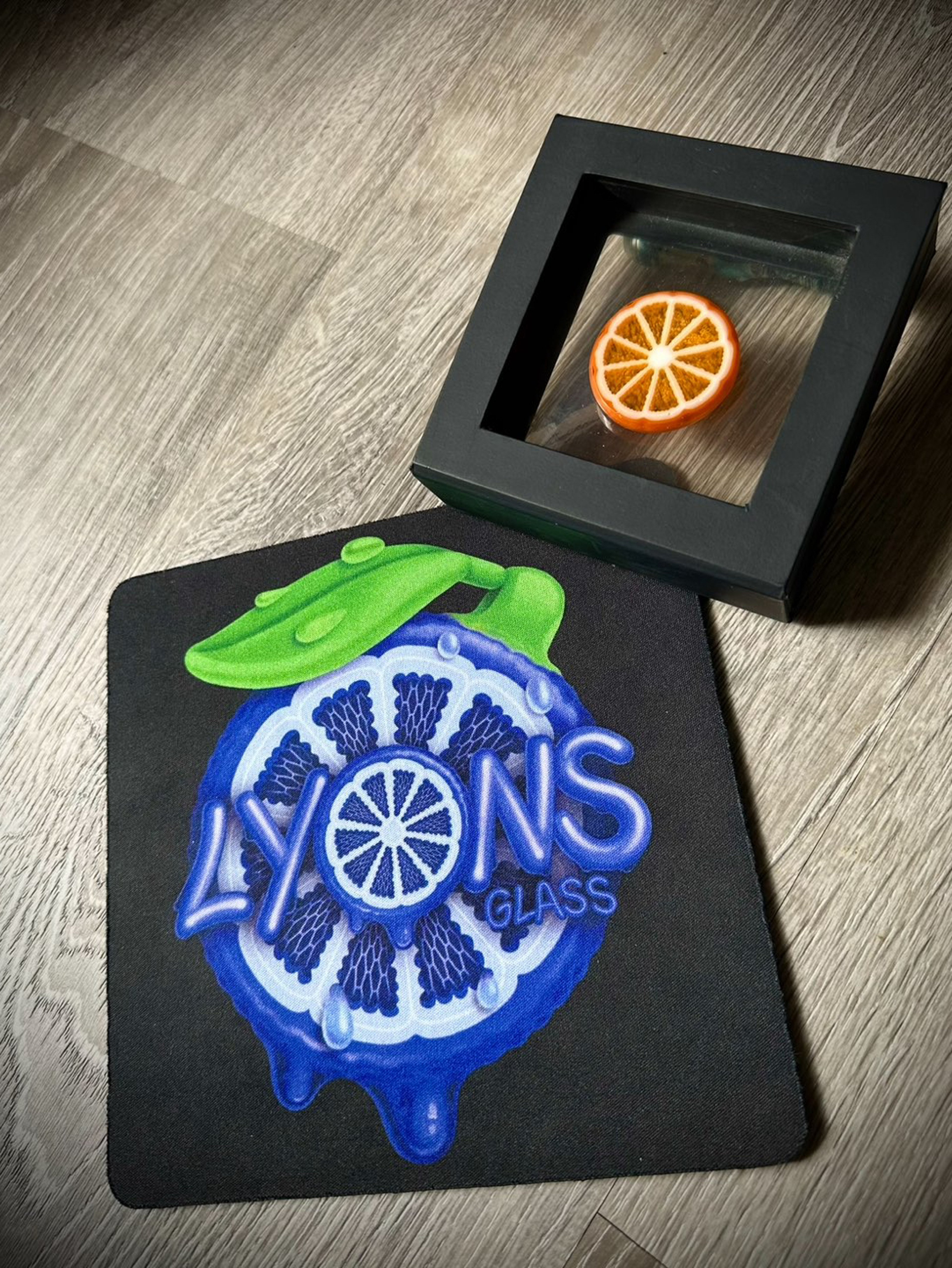 Preview pic of Lyons Orange Slice Millie Coin* & Dab-Mat