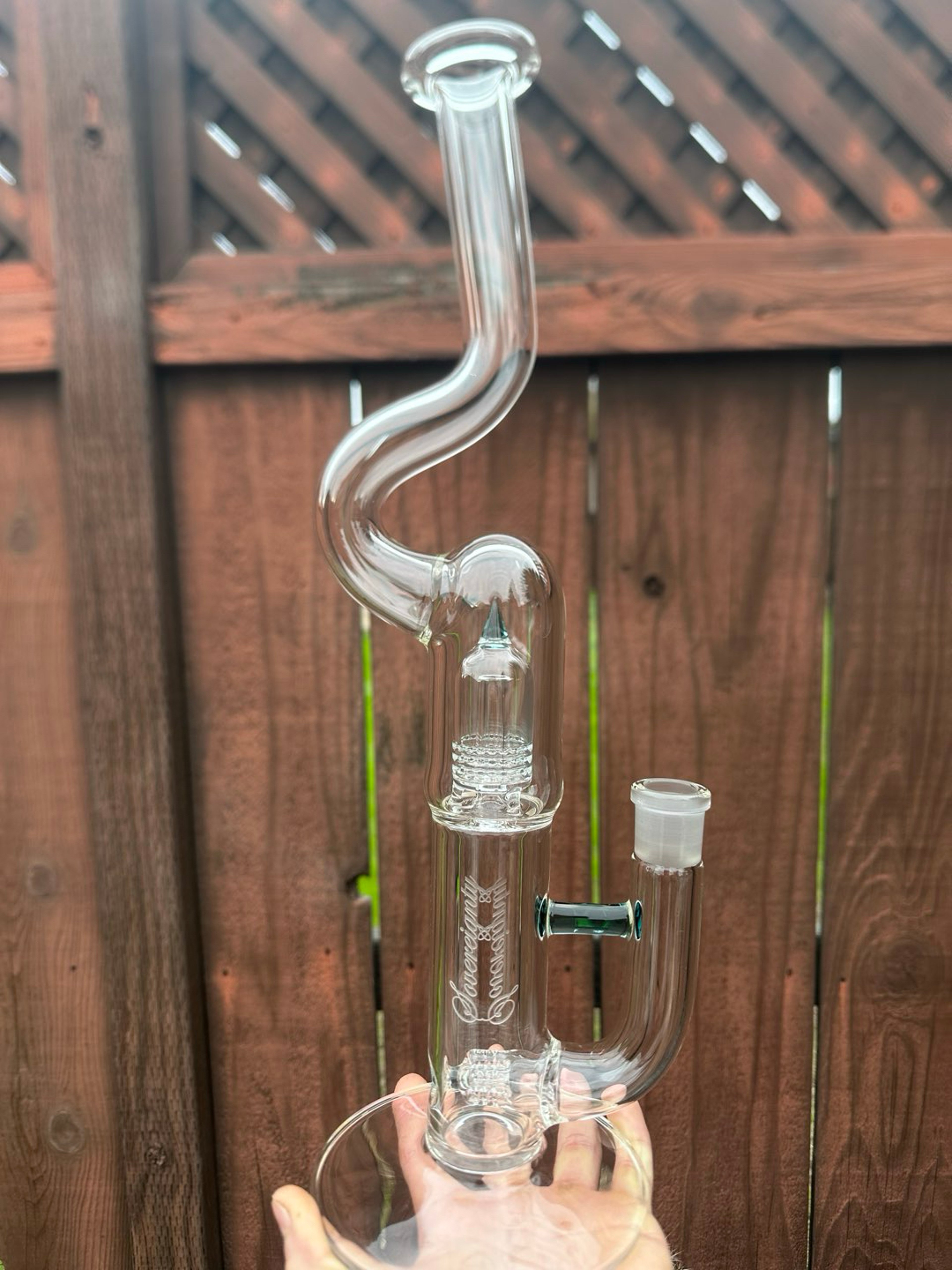Preview pic of Natty neck mini 3 grid dome