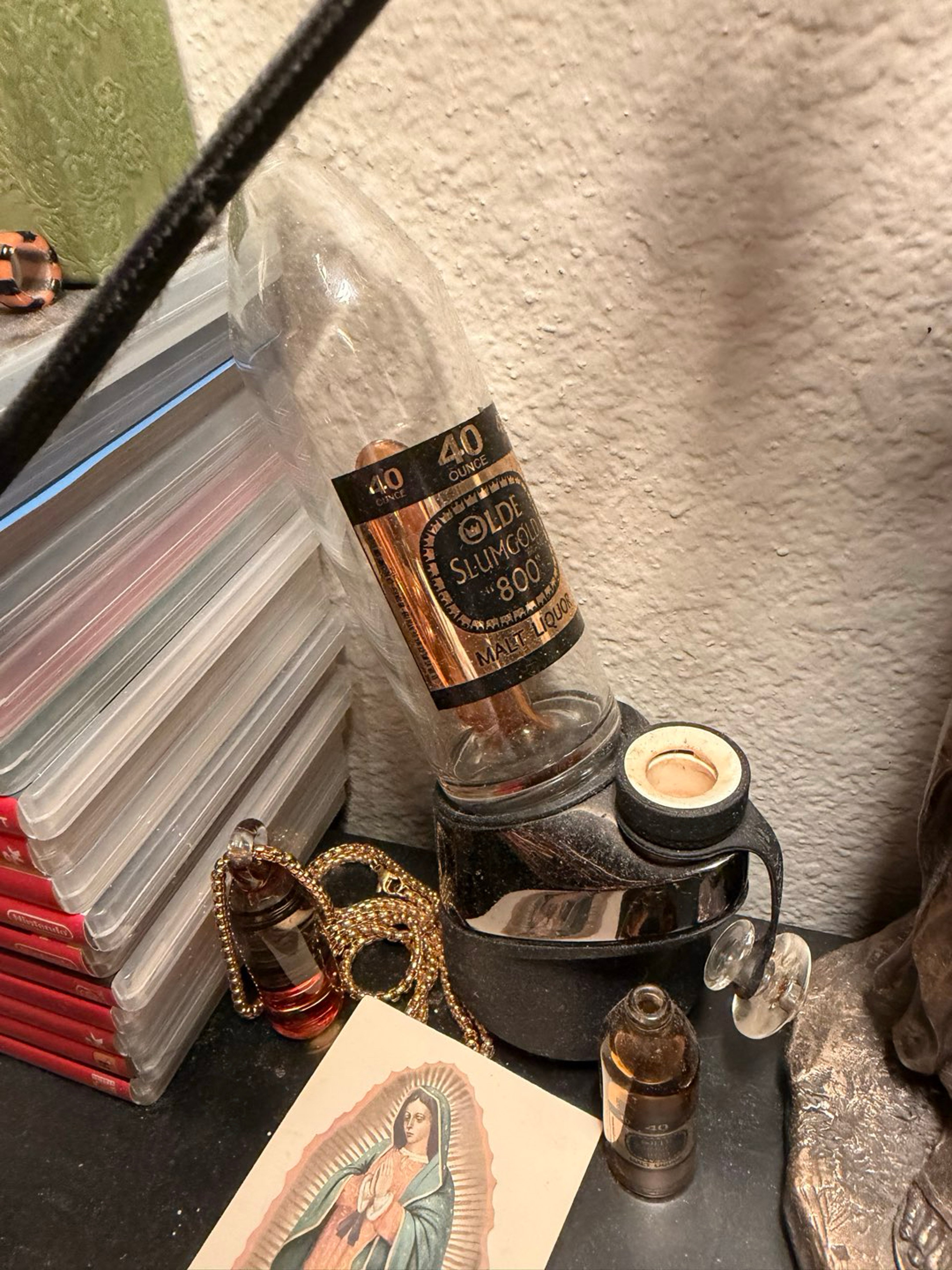 Preview pic of Slum Gold glass puffco attachment  dab rig custom made