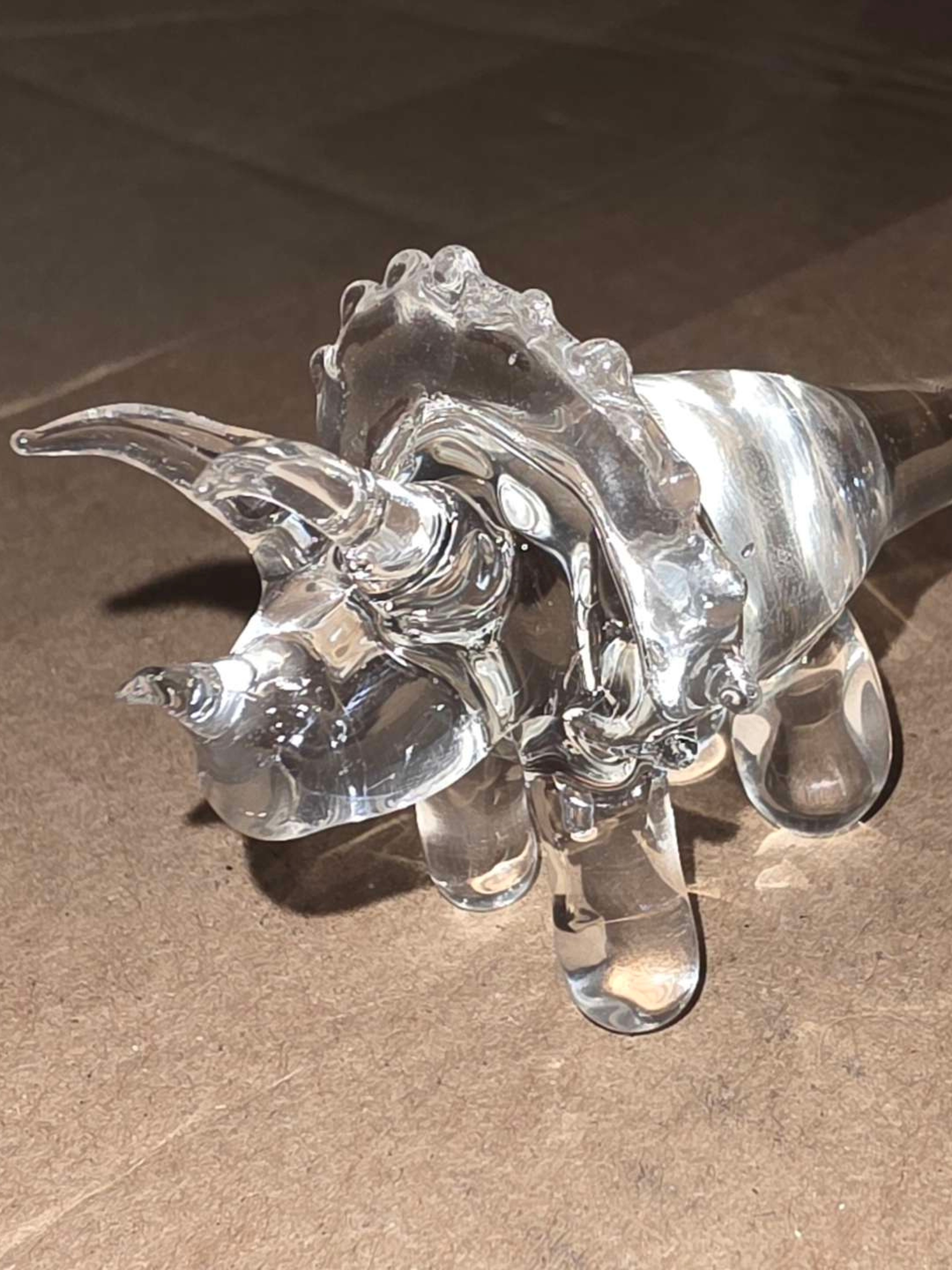 Triceratops figurine image 0