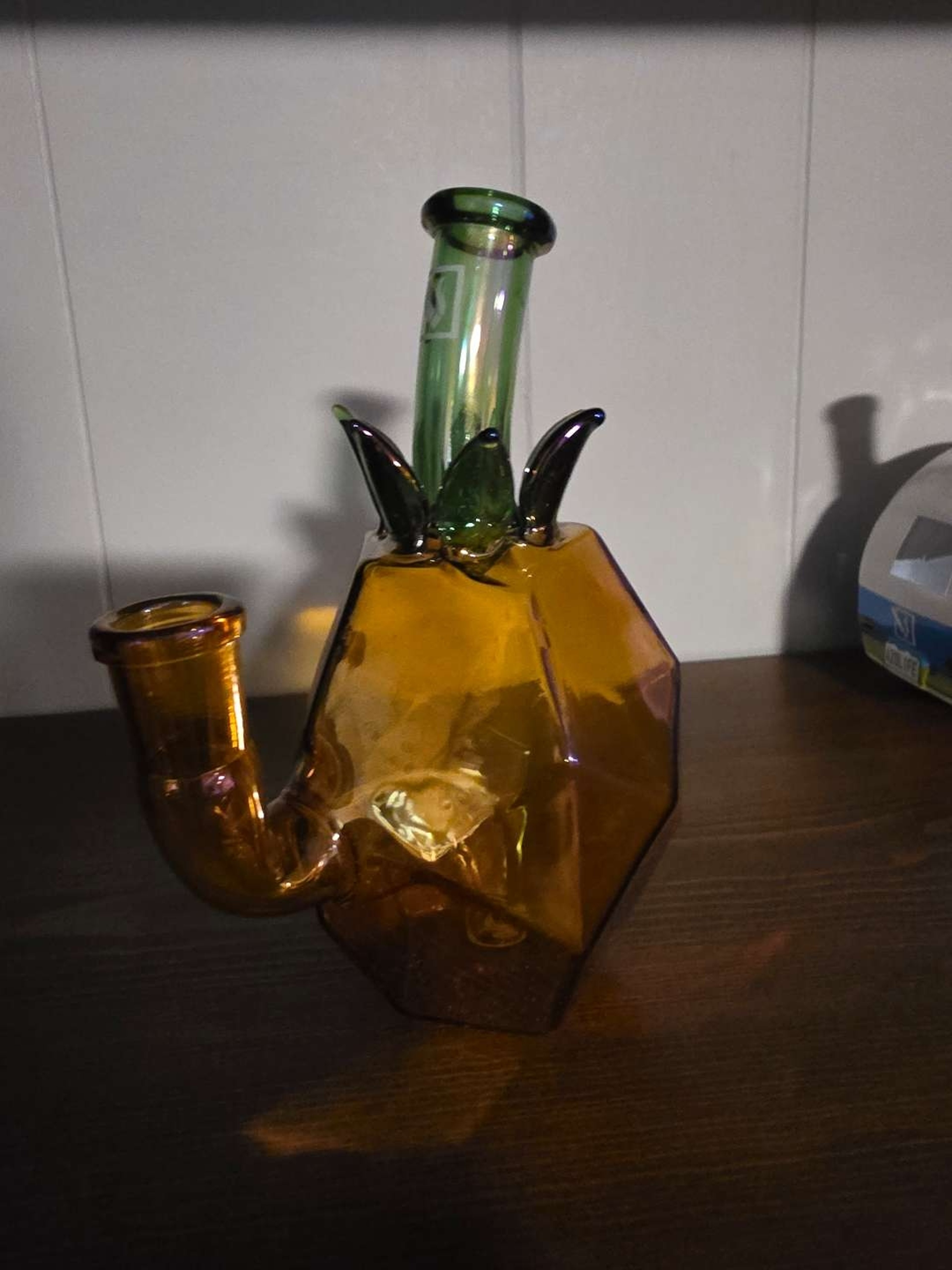 Preview pic of DHC Pineapple Bong