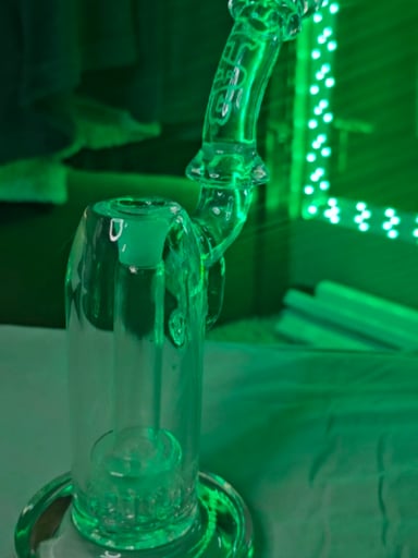 Preview pic of TAG - 9" Fixed 12 Arm Tree Sherlock Bubbler Dab Rig 50x5MM (14MM Female)