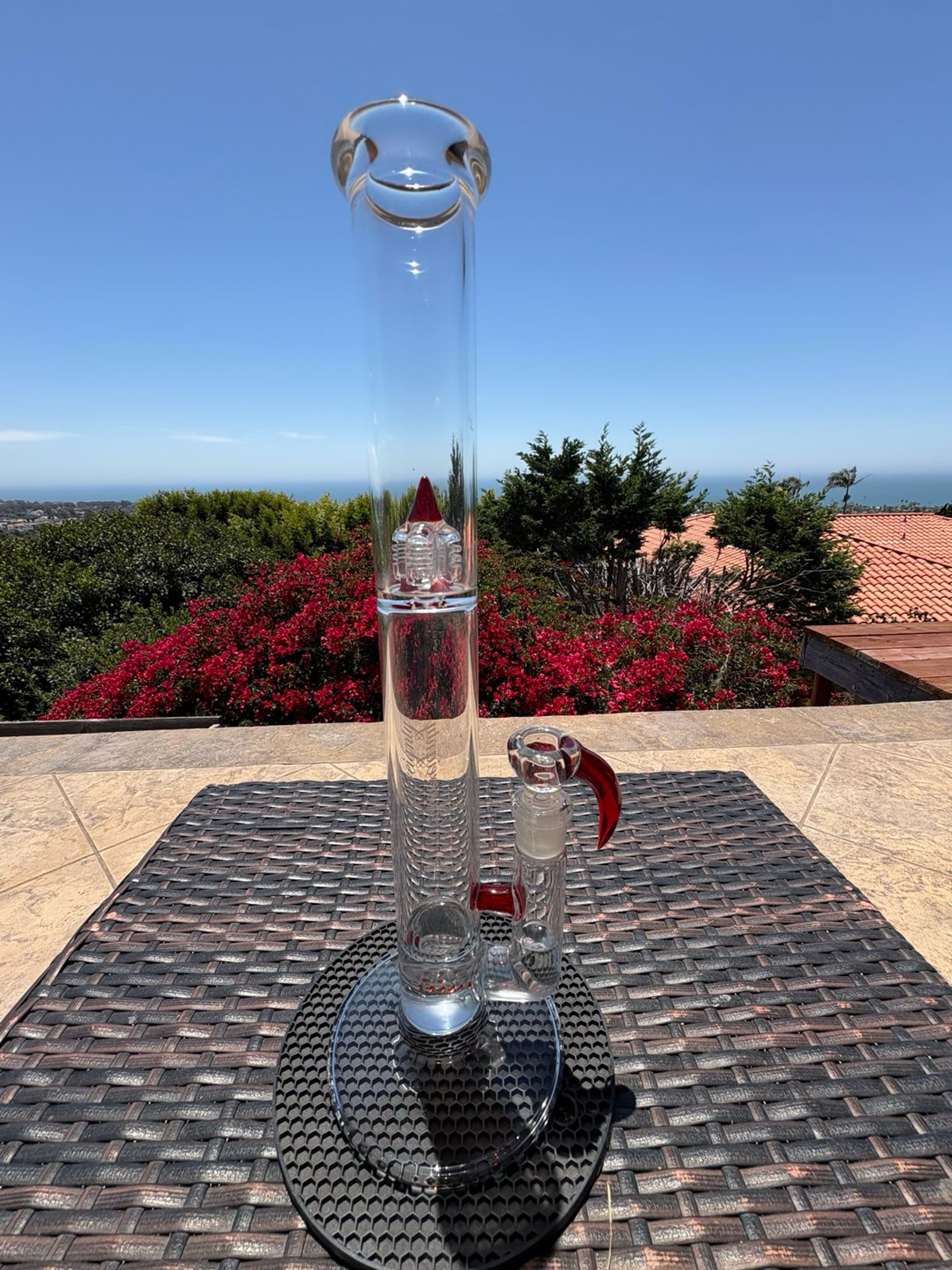 Sovereignty glass image 0