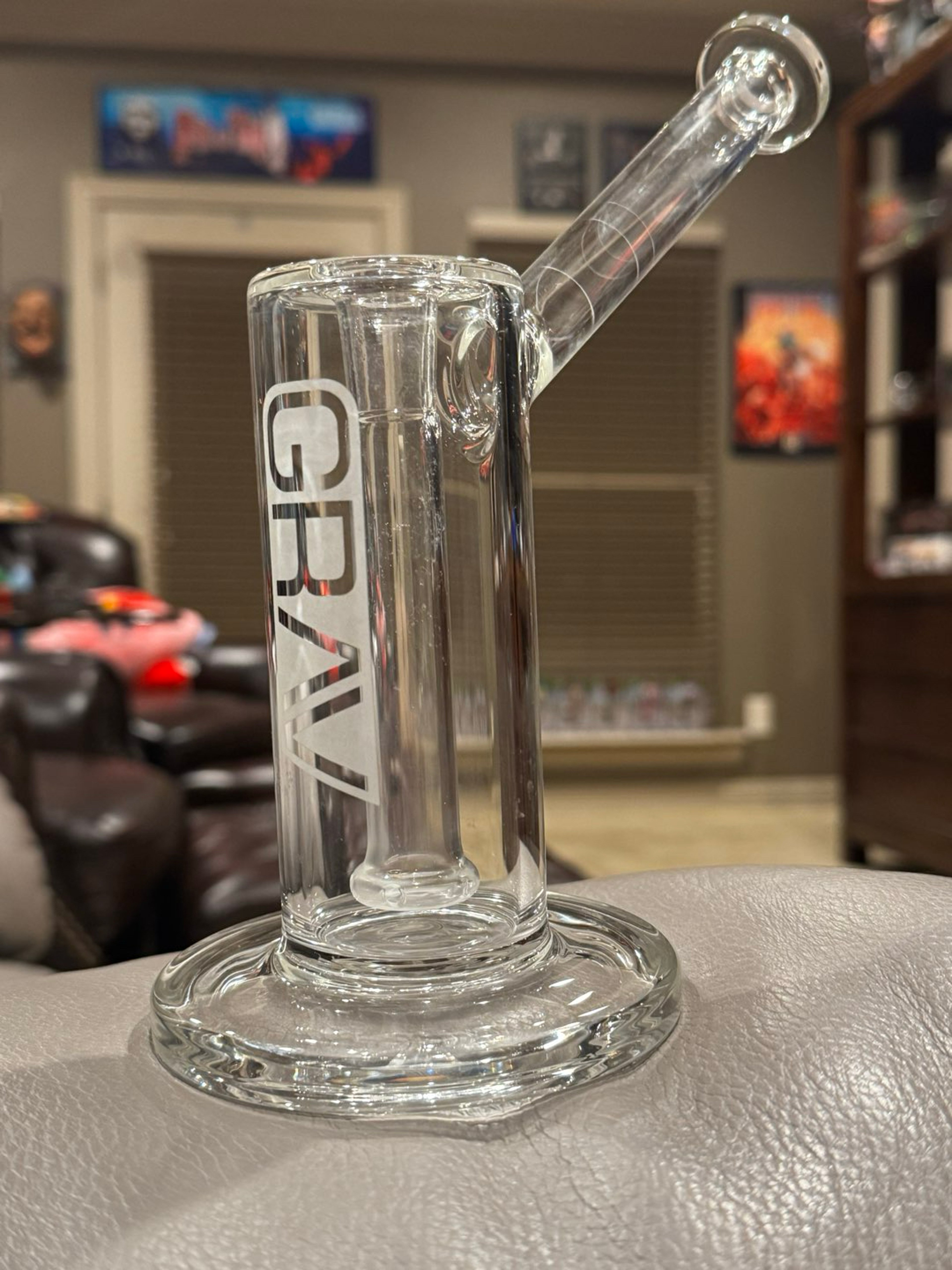 Preview pic of Grav (Large) Upright Bubbler