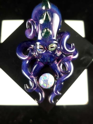 Preview pic of Octopus pendant