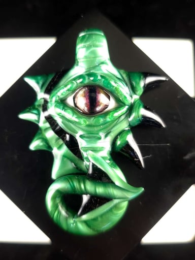 Preview pic of Dragons eye pendant