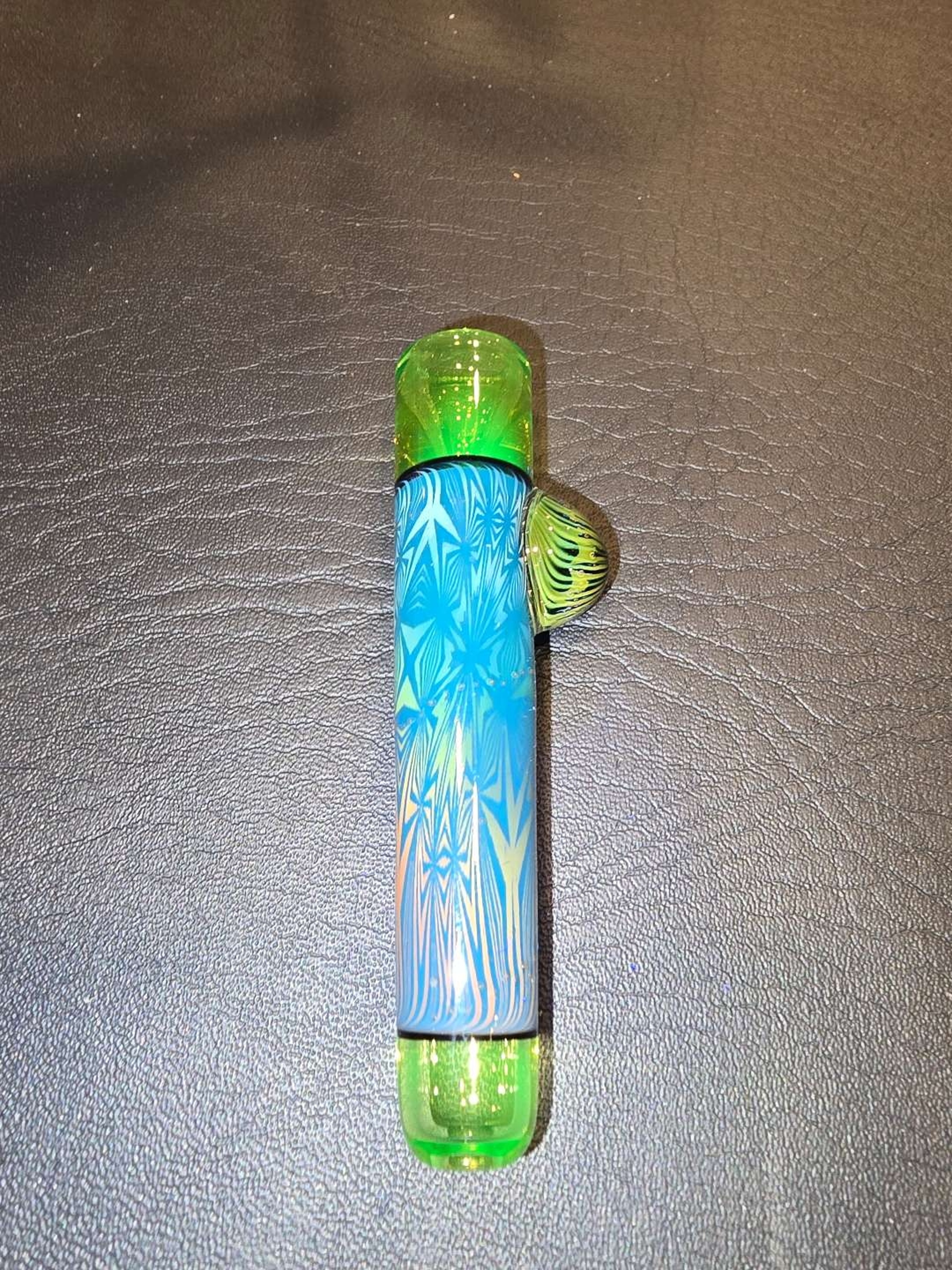 Sizelove chillum onie Heady glass image 0