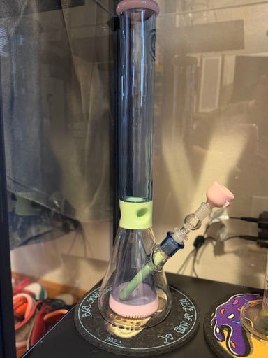 Preview pic of OJ Flame Custom Bong with ash catcher