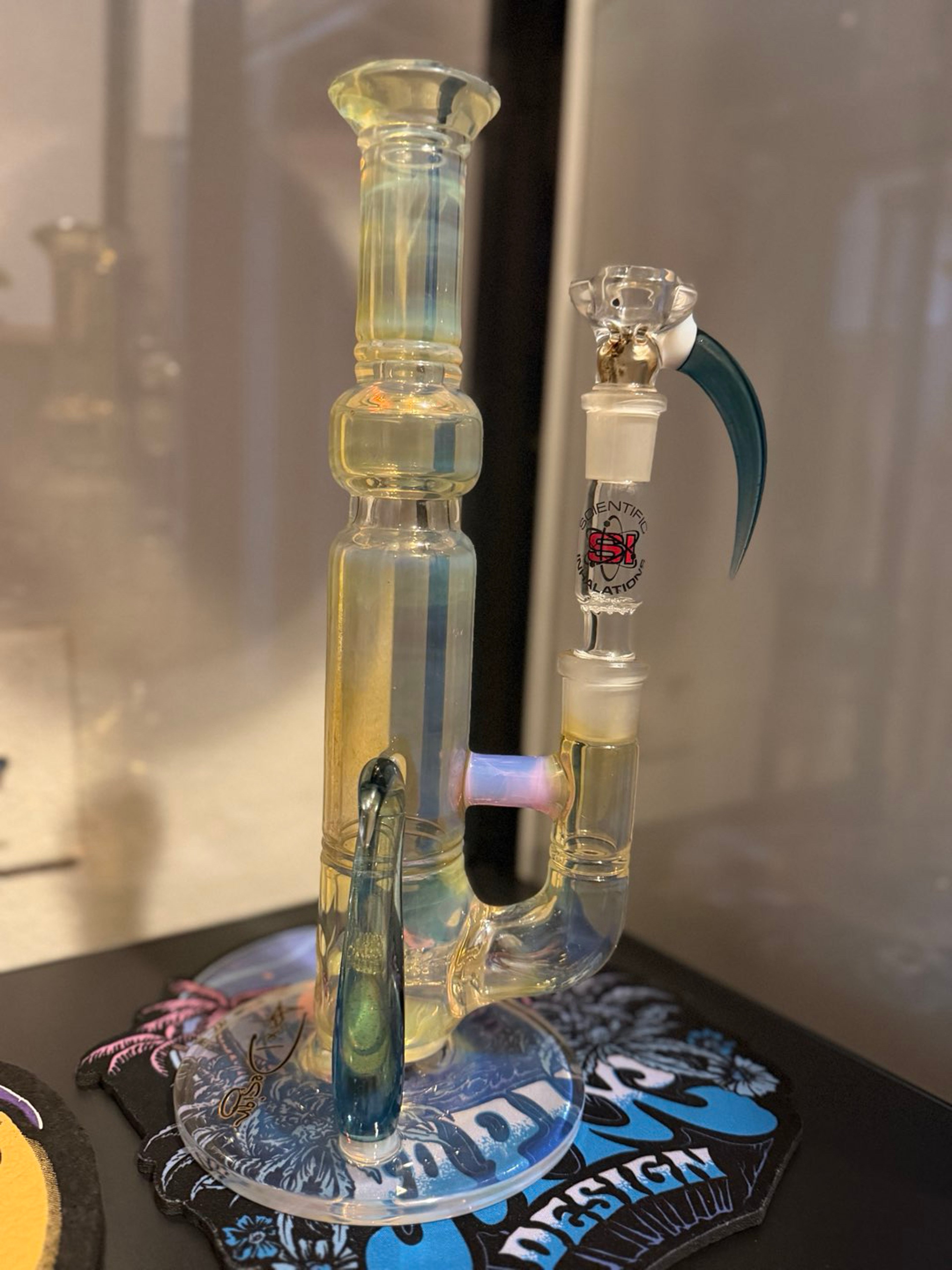 Preview pic of Apix Design 18mm Bong $350 OBO