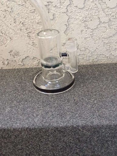 Preview pic of Bong #3