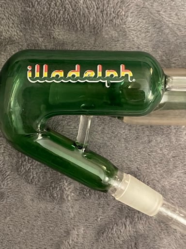 Preview pic of Illadelph Ash catcher