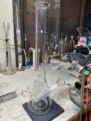 Preview pic of 18.5” x 50mm tall piramid beaker perc amber purple accents