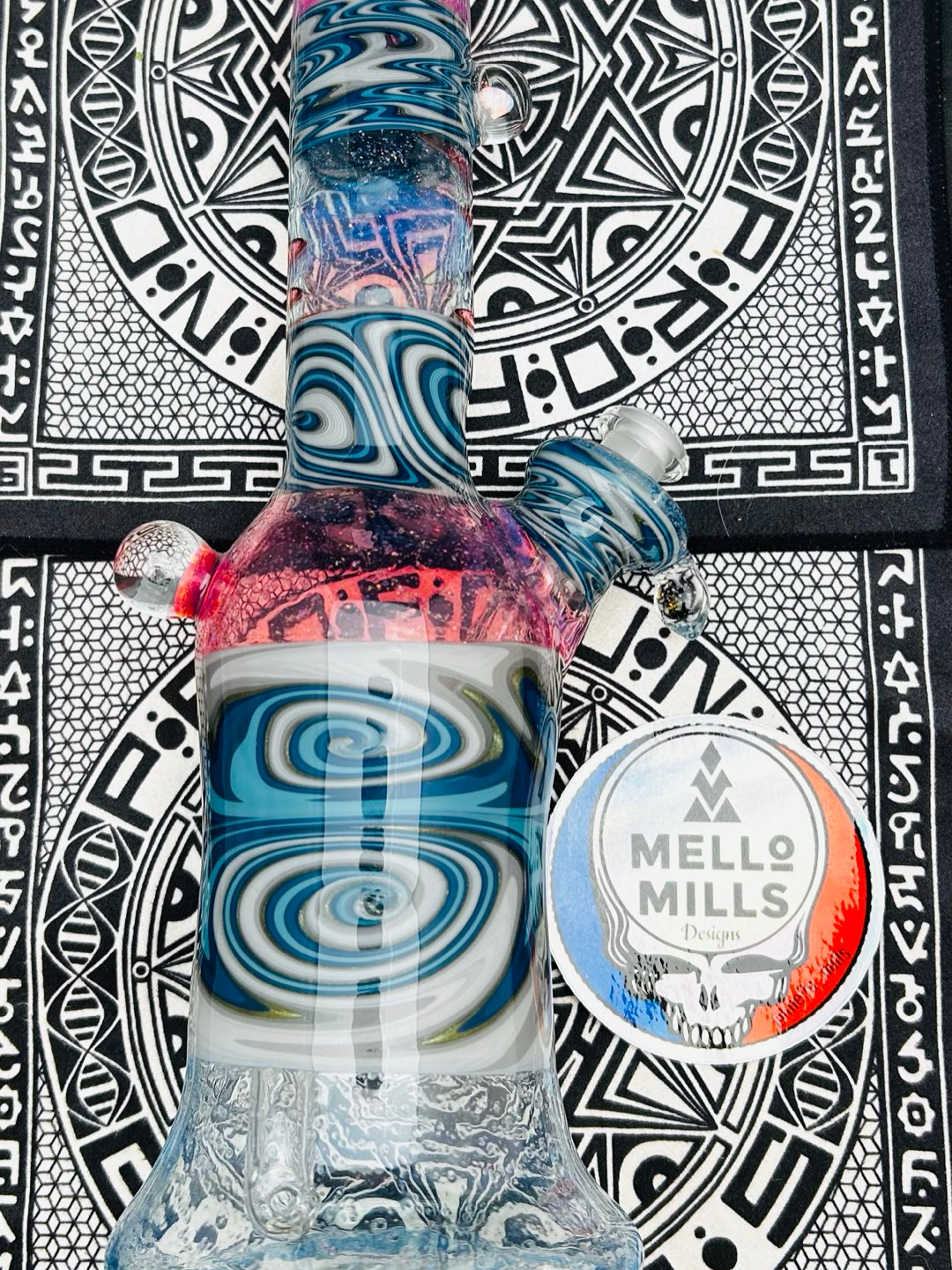 Preview pic of Crushed Opal Wig-Wag Opal tube