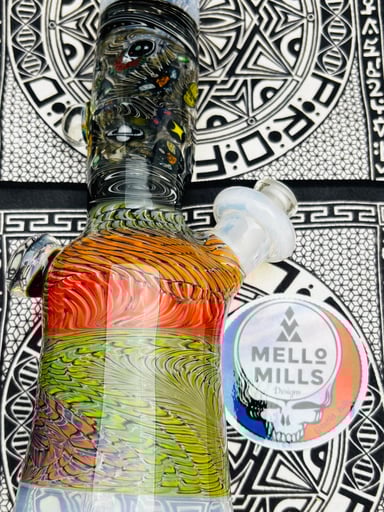 Preview pic of Space Your Face Coil Pot Opal Millie Tube