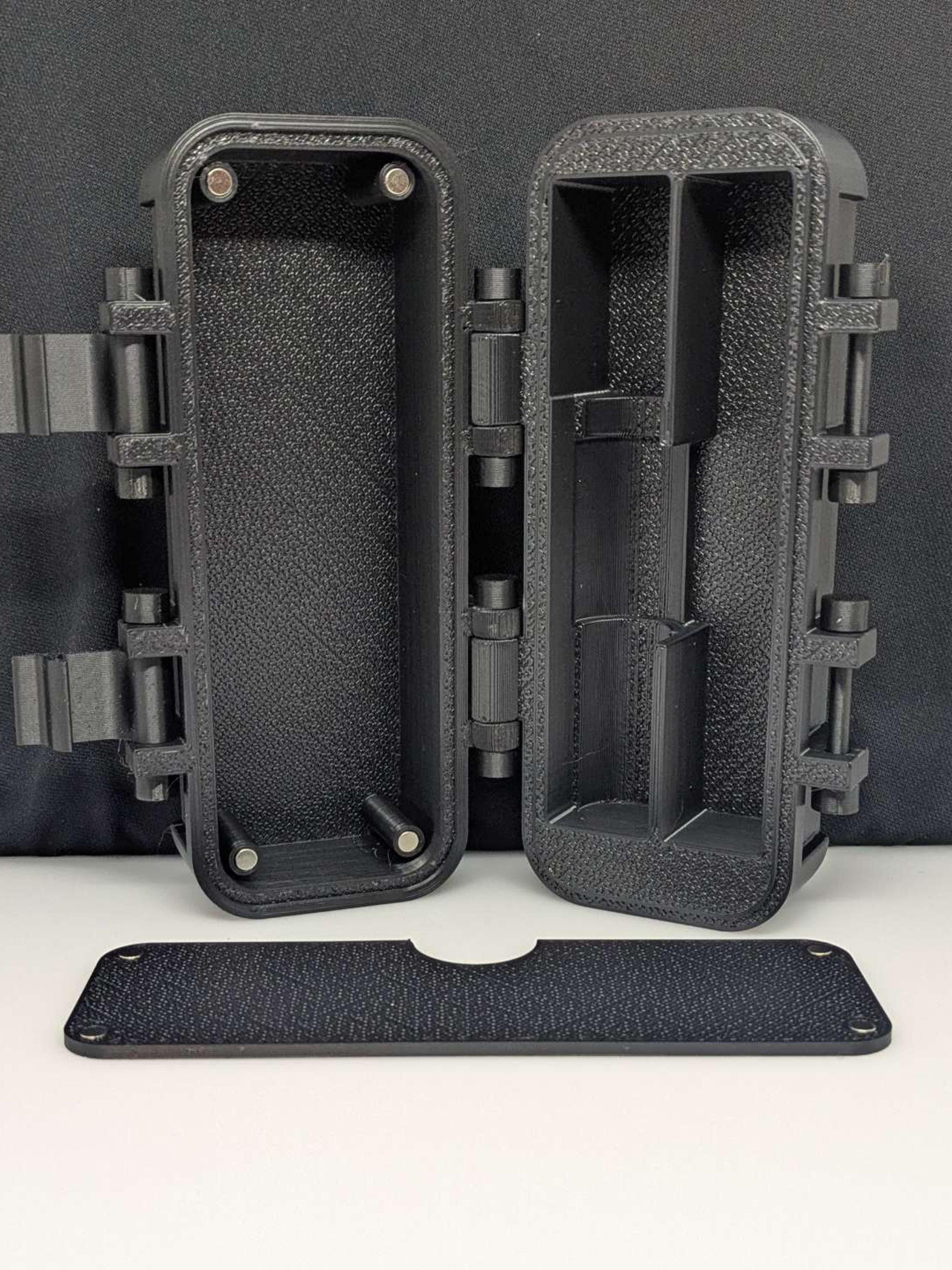 Preview pic of Puffco Pivot Travel Case