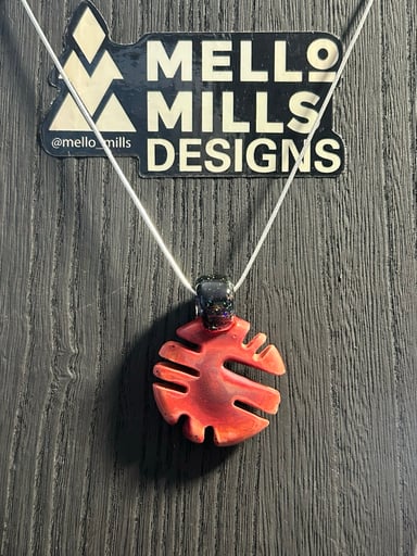 Preview pic of Caved faux agate slice pendant