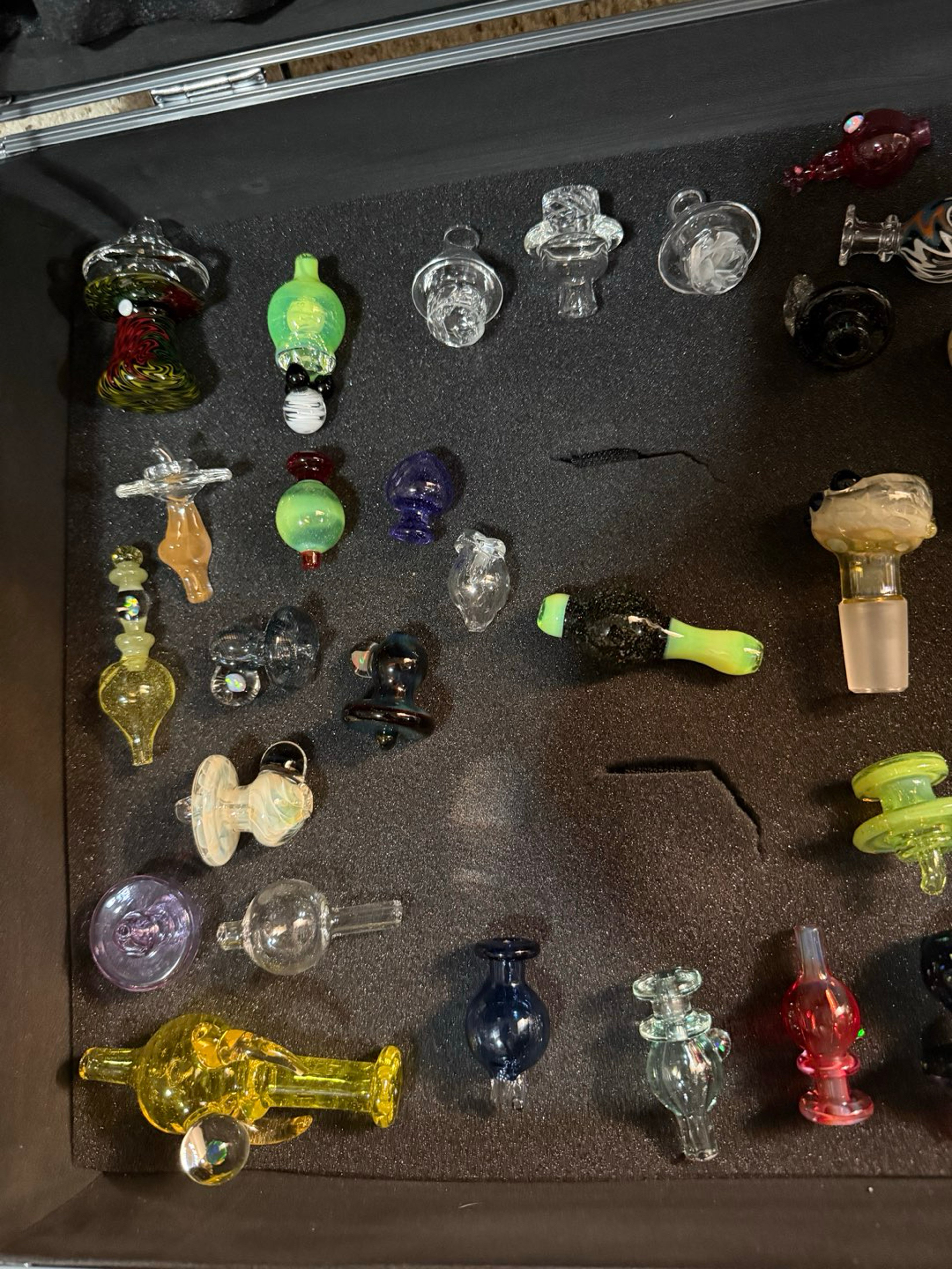 Random accessories image 0