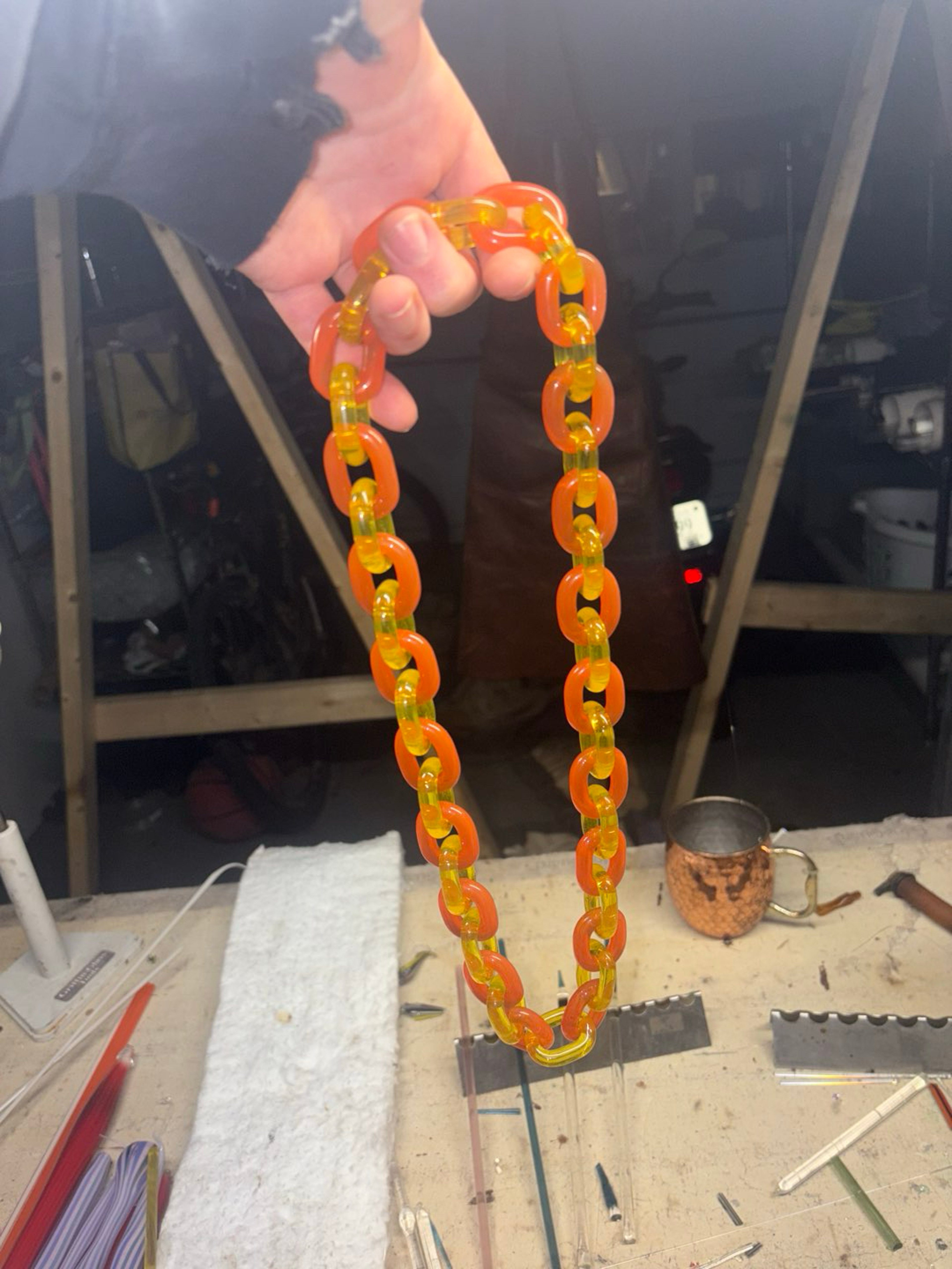 Preview pic of CFL chain with case