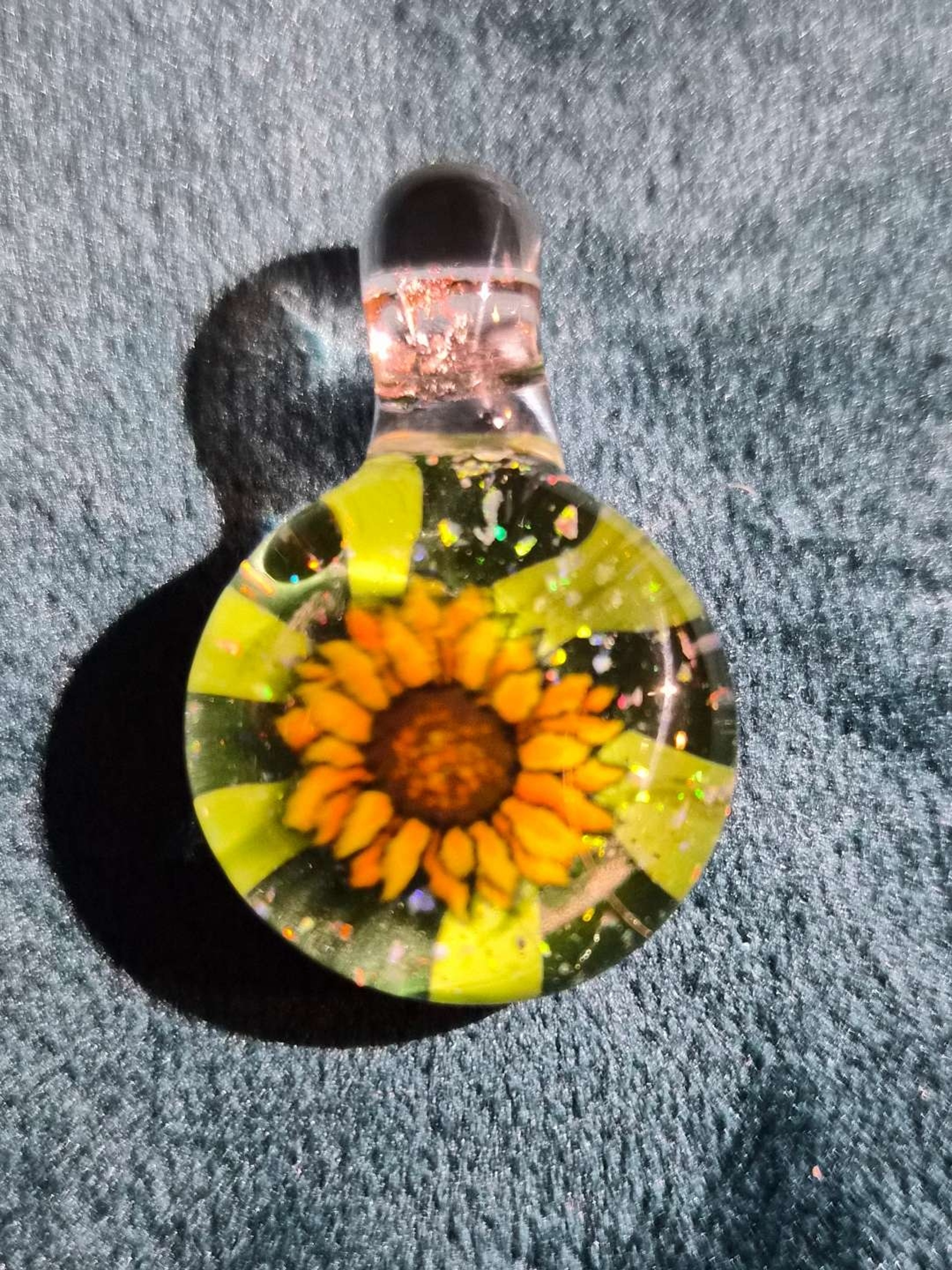 Preview pic of Sunflower Pendant