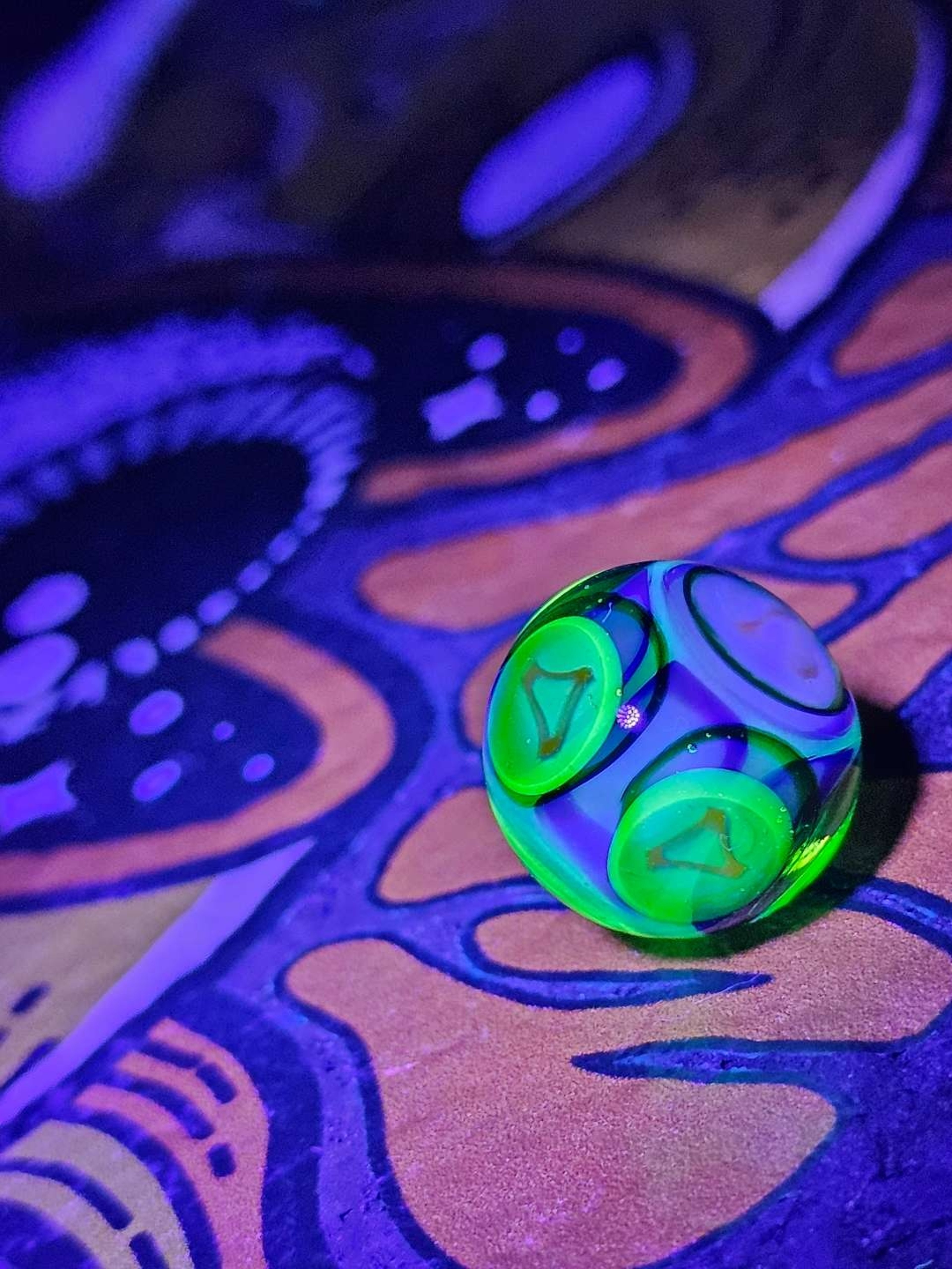 Preview pic of Trav control tower marble