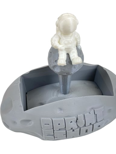 Preview pic of Space Man Hash Hole Donut Press Mold - Gray