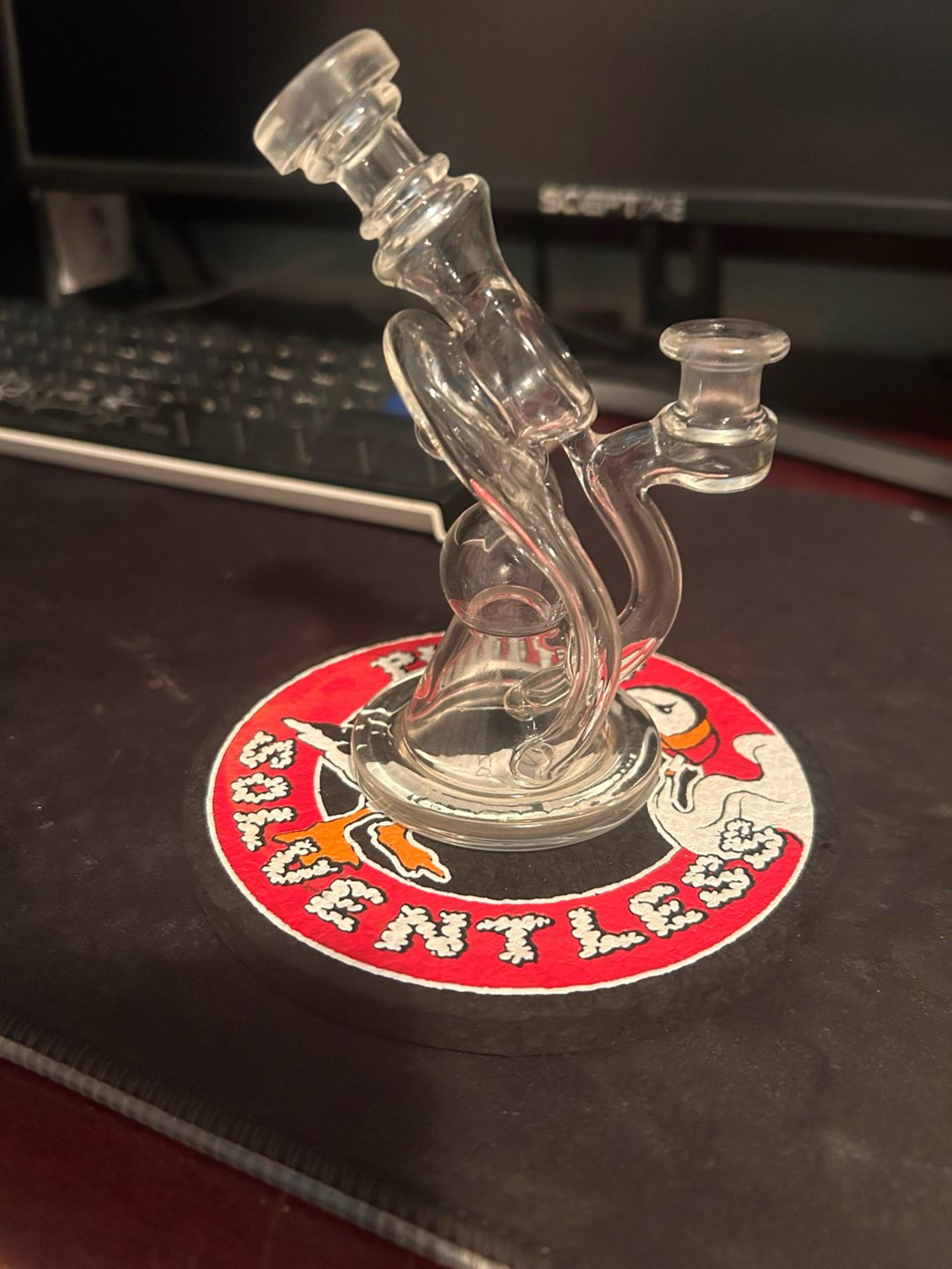 Preview pic of Ery glass 2023