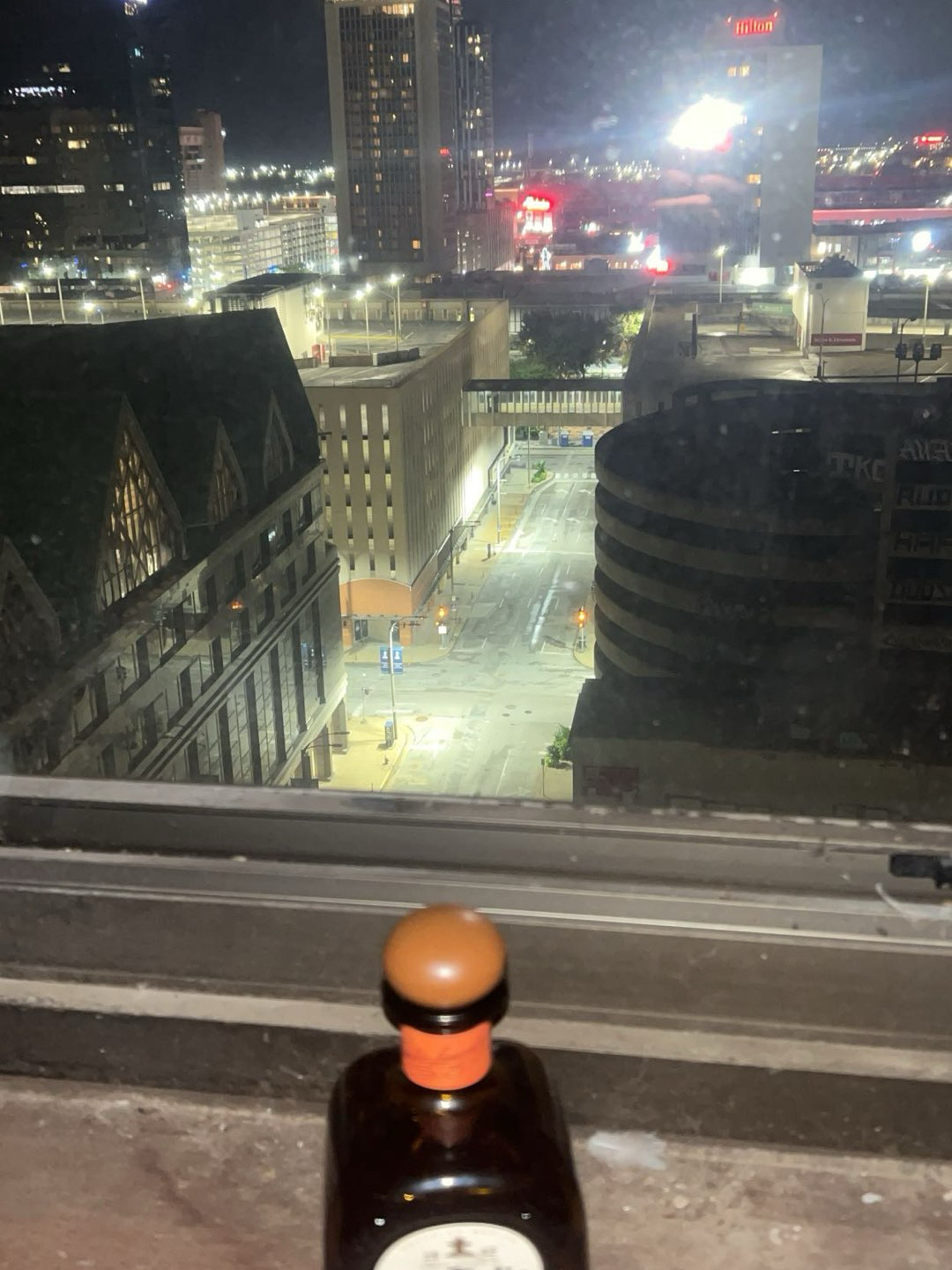 Preview pic of ISO dabbing stuff for cheap, e rigs, normal rigs,I also need a torch, temp reader, how knife etc