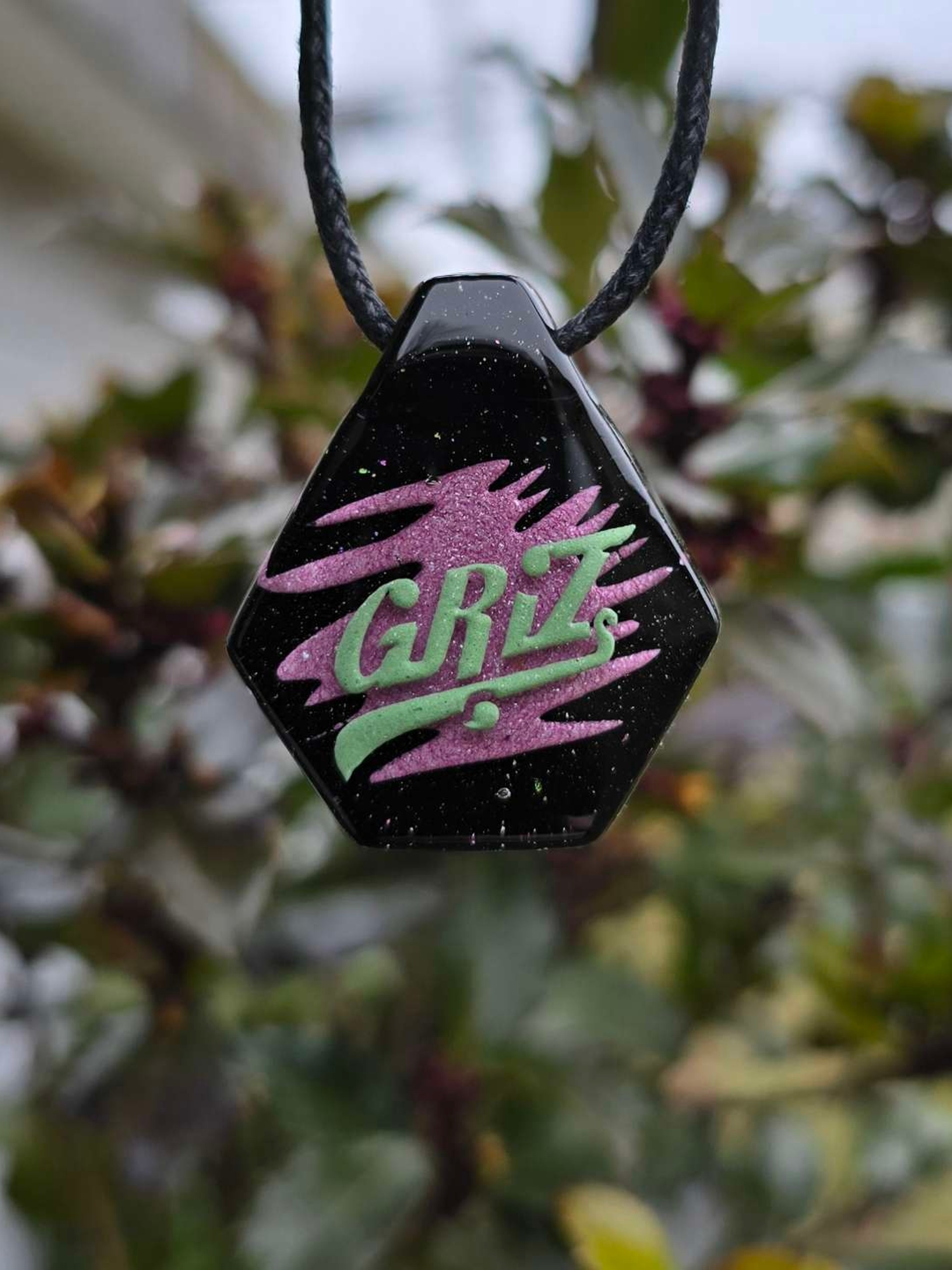 Preview pic of GRiZ Layered Glow Pendant